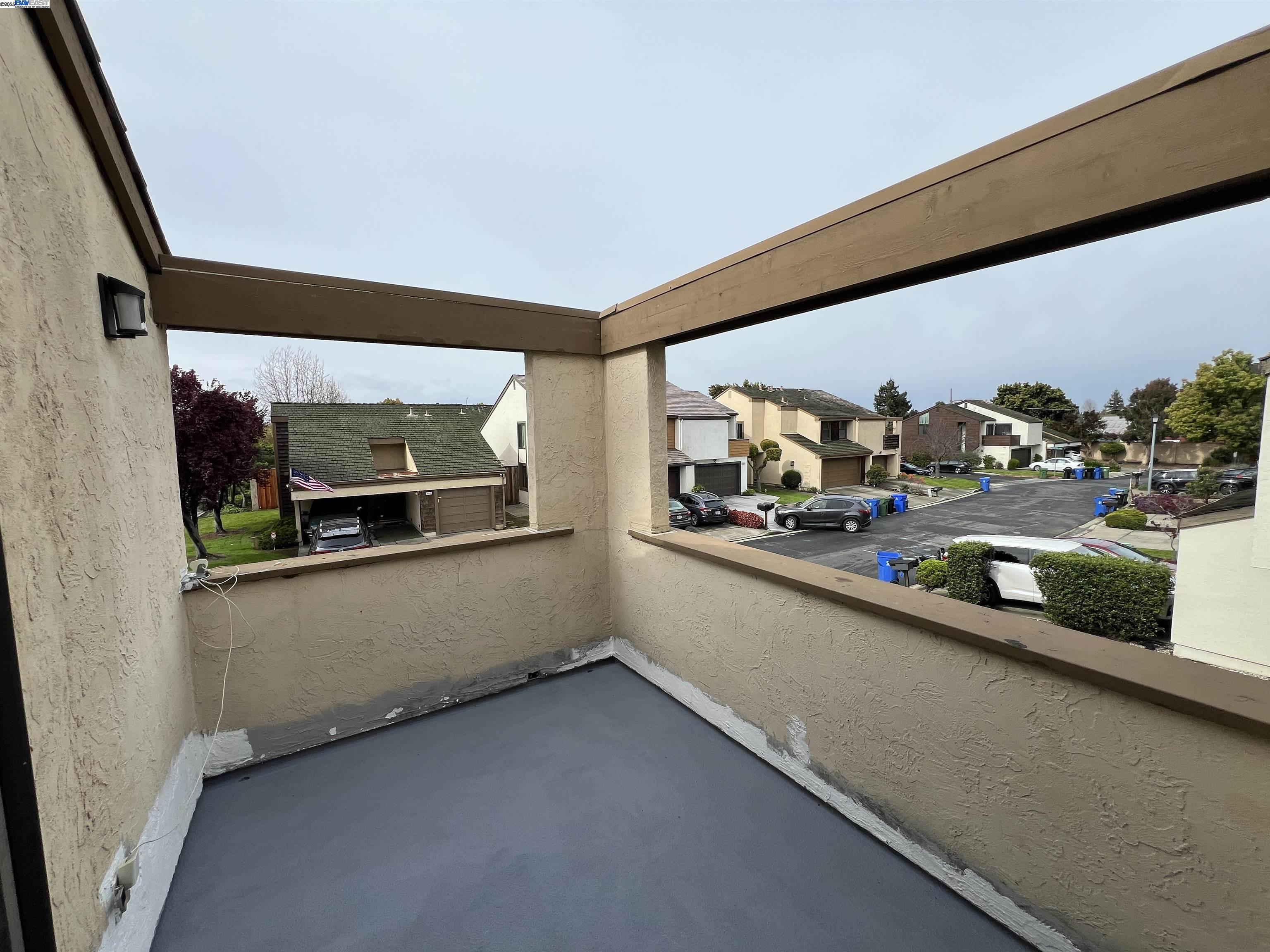 Detail Gallery Image 15 of 21 For 34930 Sea Cliff Ter, Fremont,  CA 94555 - 3 Beds | 2/1 Baths