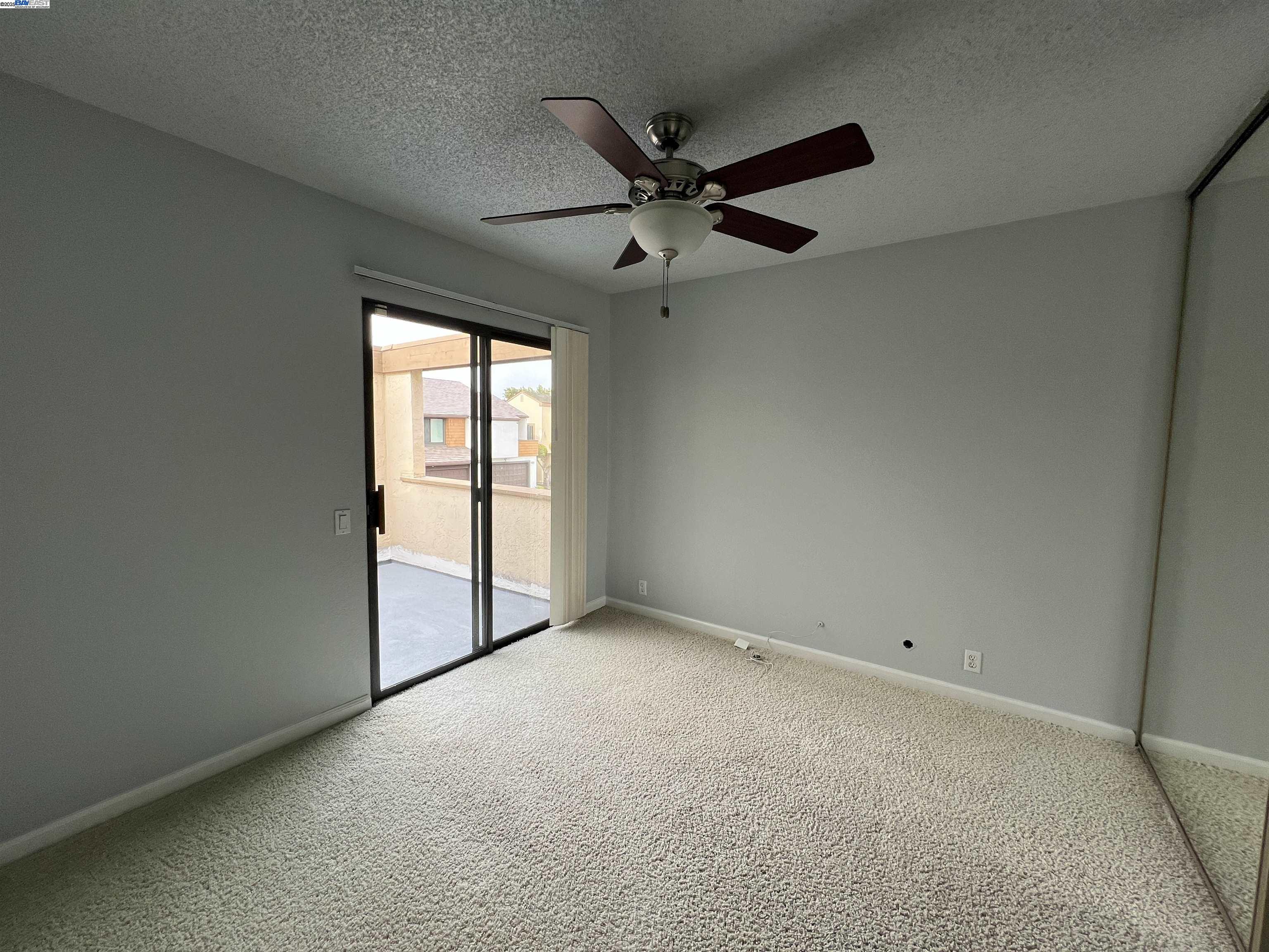 Detail Gallery Image 16 of 21 For 34930 Sea Cliff Ter, Fremont,  CA 94555 - 3 Beds | 2/1 Baths