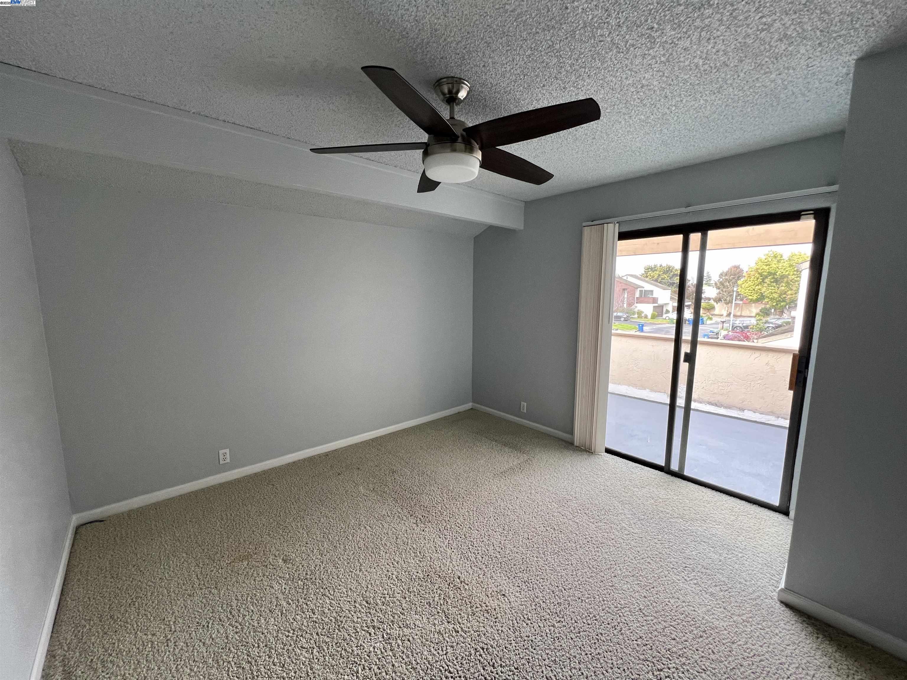 Detail Gallery Image 18 of 21 For 34930 Sea Cliff Ter, Fremont,  CA 94555 - 3 Beds | 2/1 Baths
