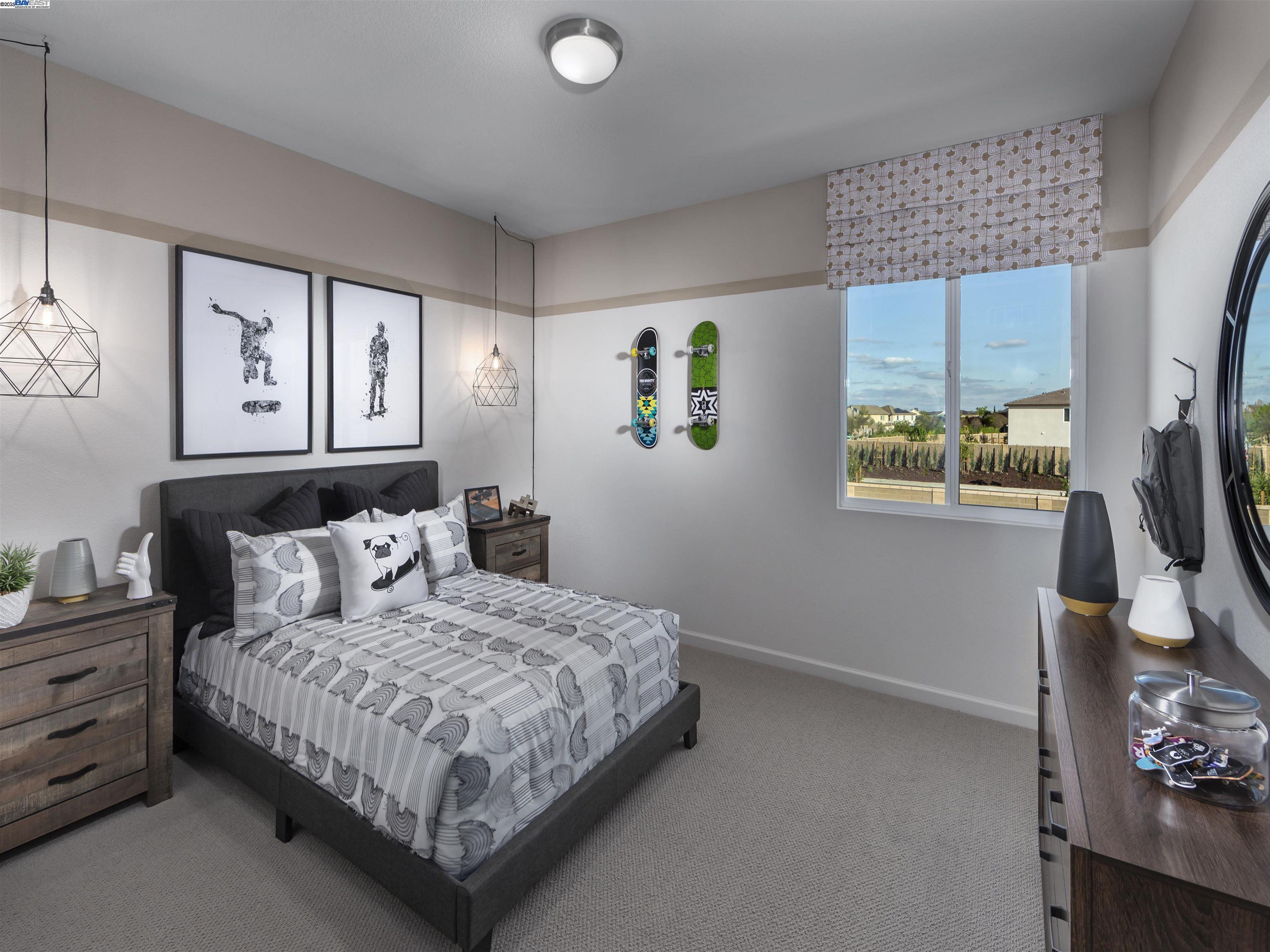 Detail Gallery Image 5 of 12 For 655 Channel Cir, Oakley,  CA 94561 - 5 Beds | 3/1 Baths