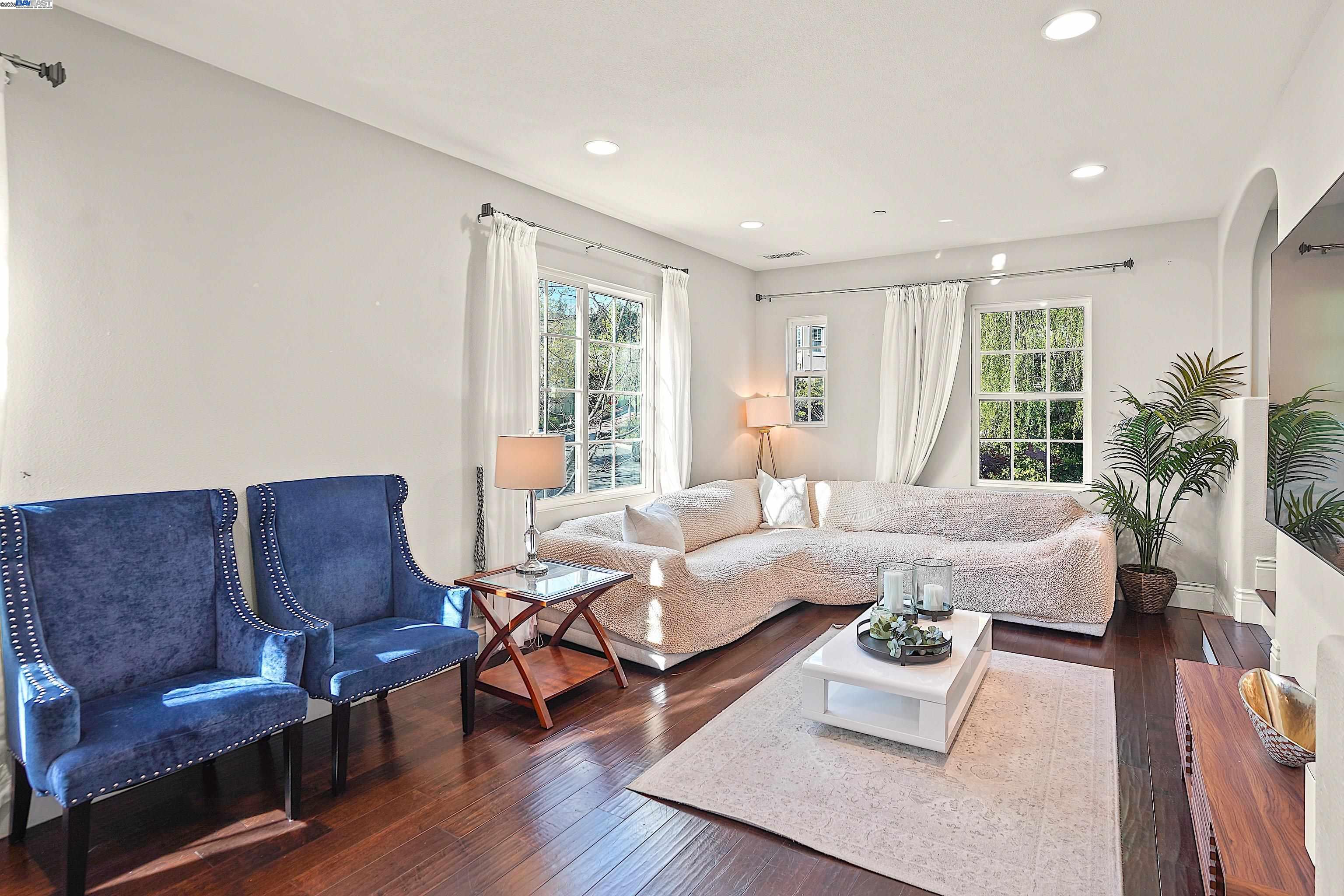 Detail Gallery Image 1 of 30 For 2506 Monet Ter, Fremont,  CA 94539 - 3 Beds | 3 Baths