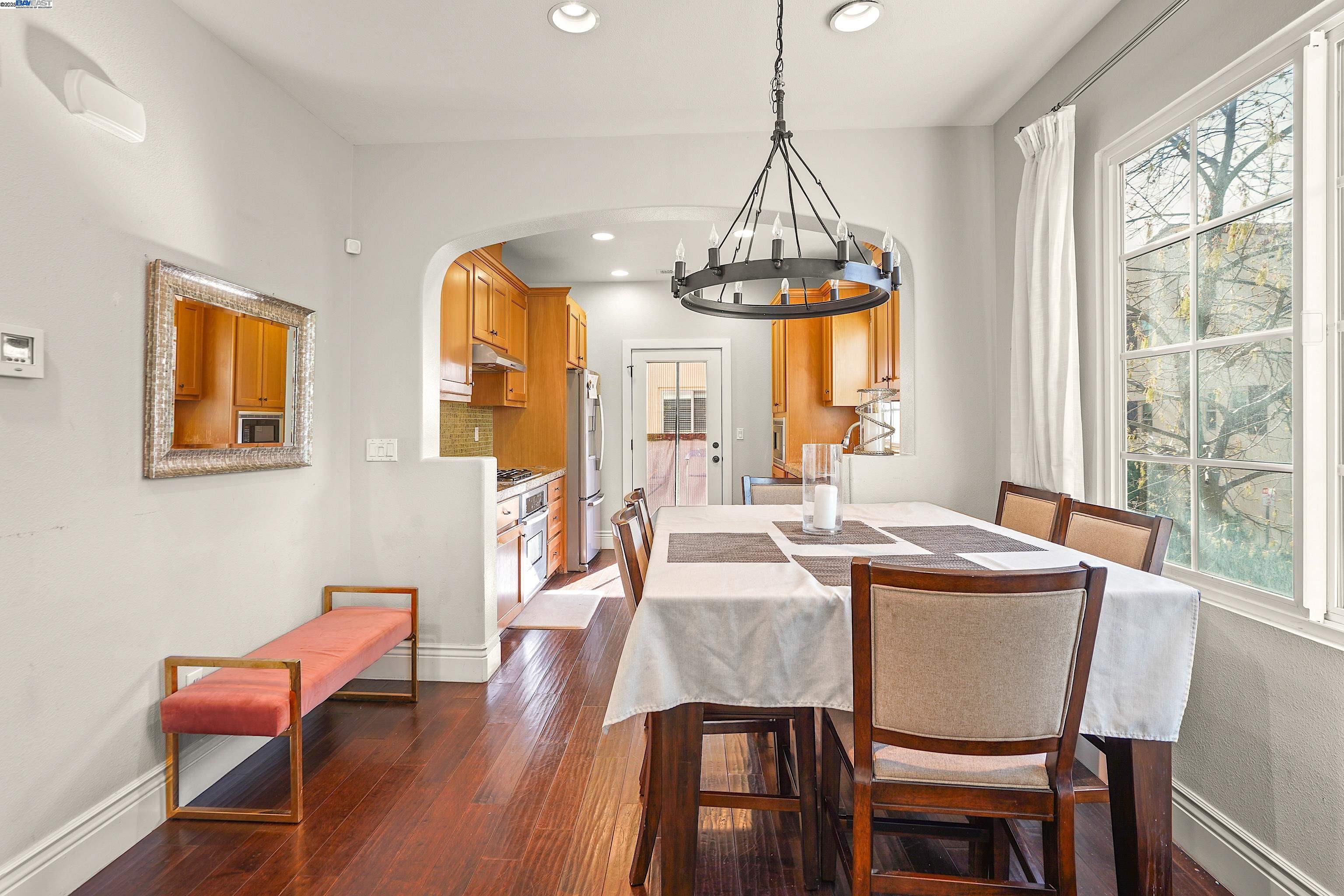 Detail Gallery Image 5 of 30 For 2506 Monet Ter, Fremont,  CA 94539 - 3 Beds | 3 Baths
