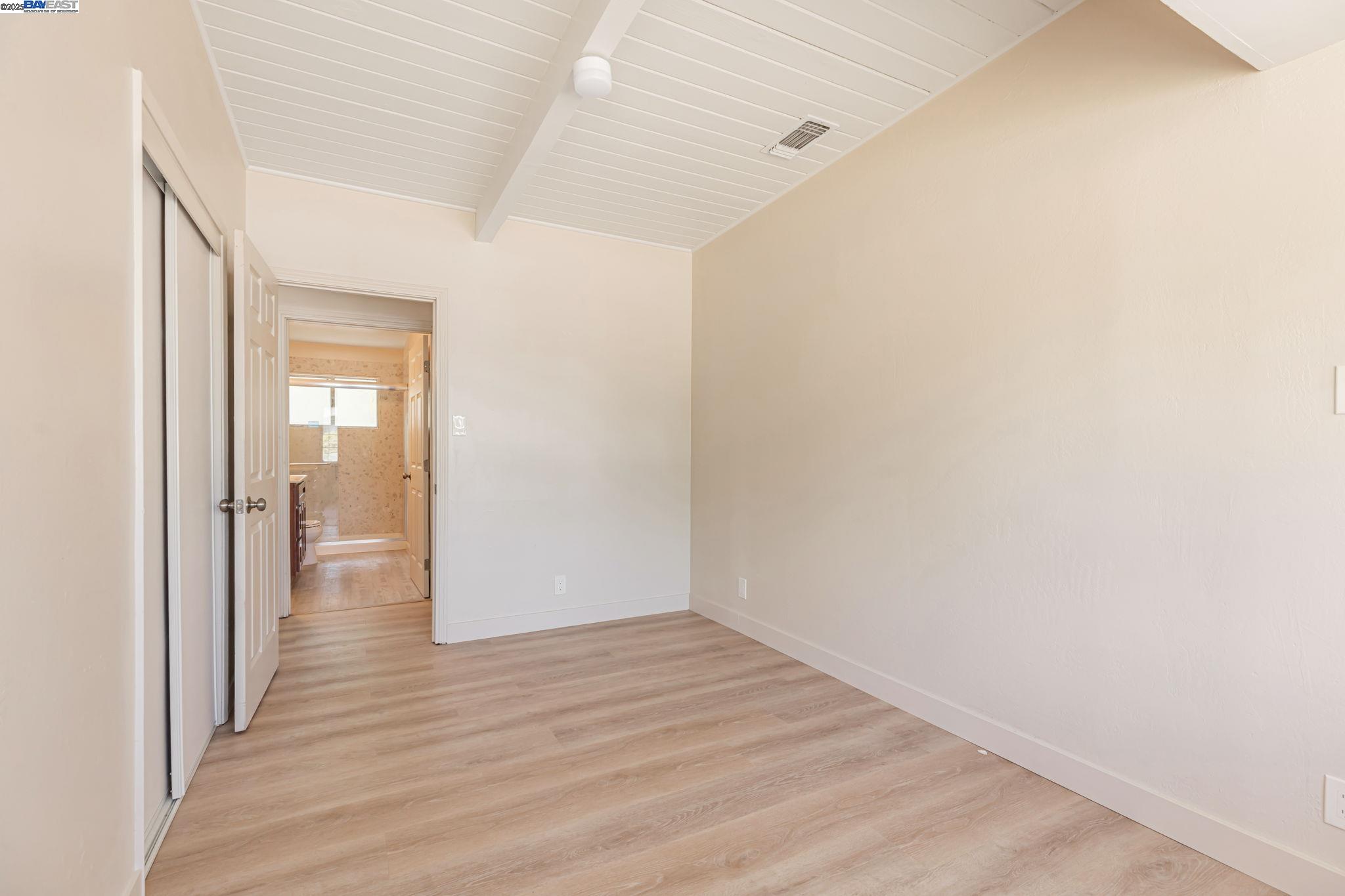 Detail Gallery Image 19 of 31 For 2221 Juanita Ln, Sacramento,  CA 95825 - 3 Beds | 2 Baths