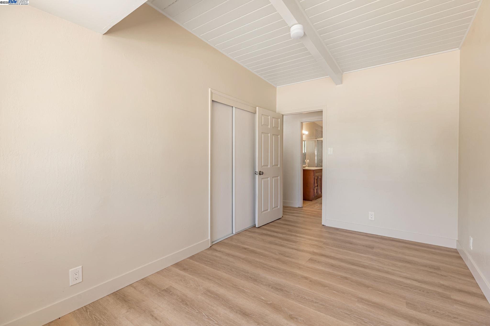 Detail Gallery Image 24 of 31 For 2221 Juanita Ln, Sacramento,  CA 95825 - 3 Beds | 2 Baths