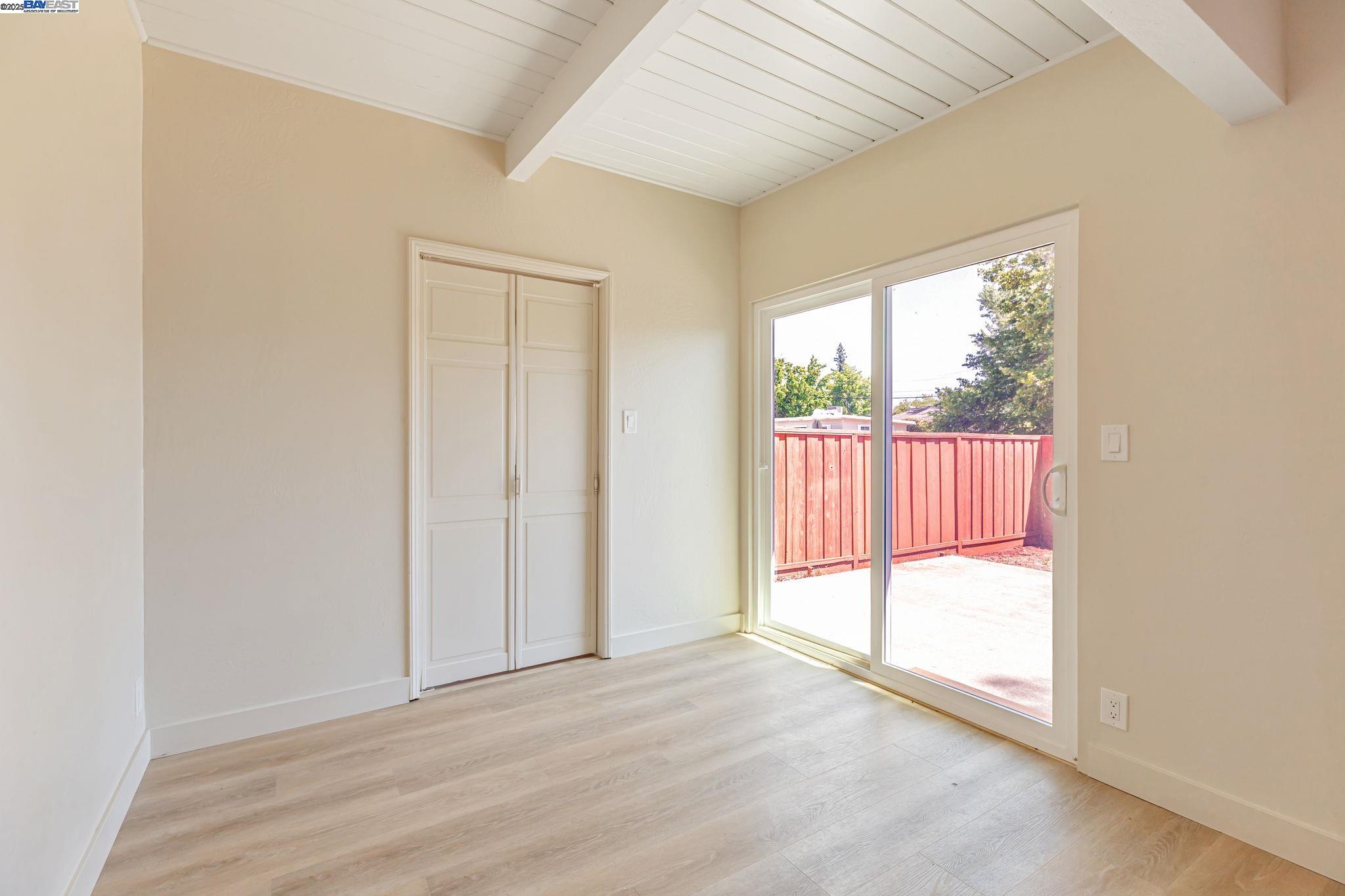 Detail Gallery Image 25 of 31 For 2221 Juanita Ln, Sacramento,  CA 95825 - 3 Beds | 2 Baths