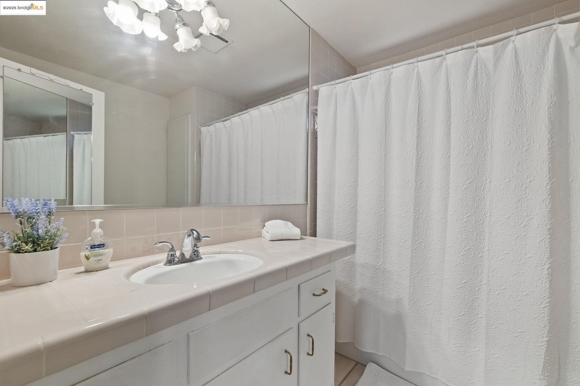 Detail Gallery Image 25 of 54 For 24725 Prospector Dr., Mi Wuk Village,  CA 95346 - 4 Beds | 3 Baths