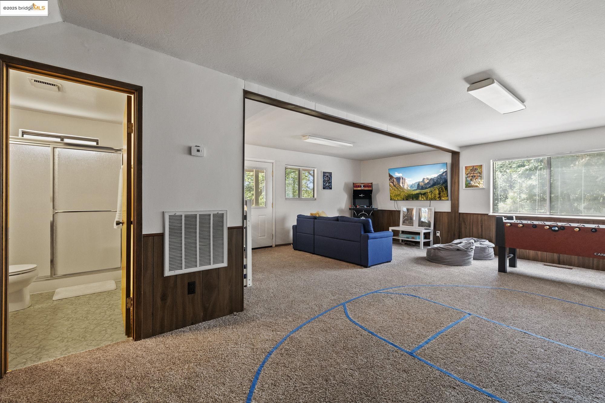 Detail Gallery Image 33 of 54 For 24725 Prospector Dr., Mi Wuk Village,  CA 95346 - 4 Beds | 3 Baths