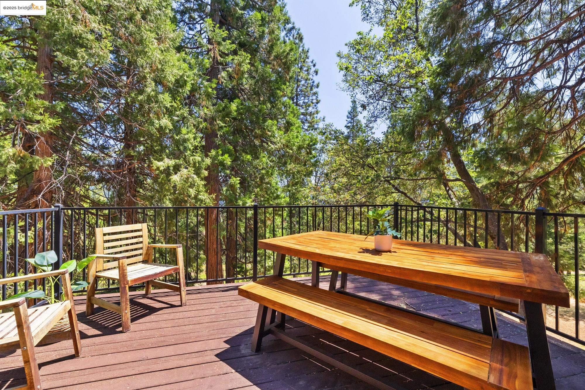 Detail Gallery Image 46 of 54 For 24725 Prospector Dr., Mi Wuk Village,  CA 95346 - 4 Beds | 3 Baths