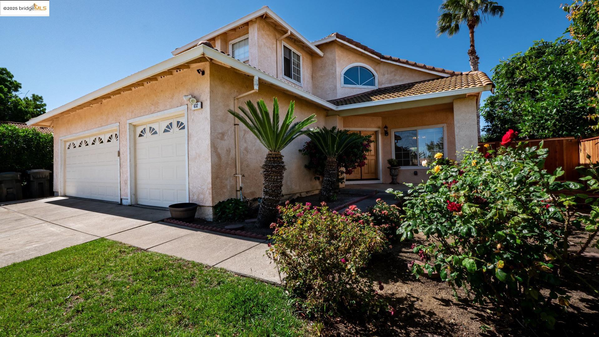 Detail Gallery Image 3 of 37 For 632 Burwood Way, Antioch,  CA 94509 - 4 Beds | 3 Baths