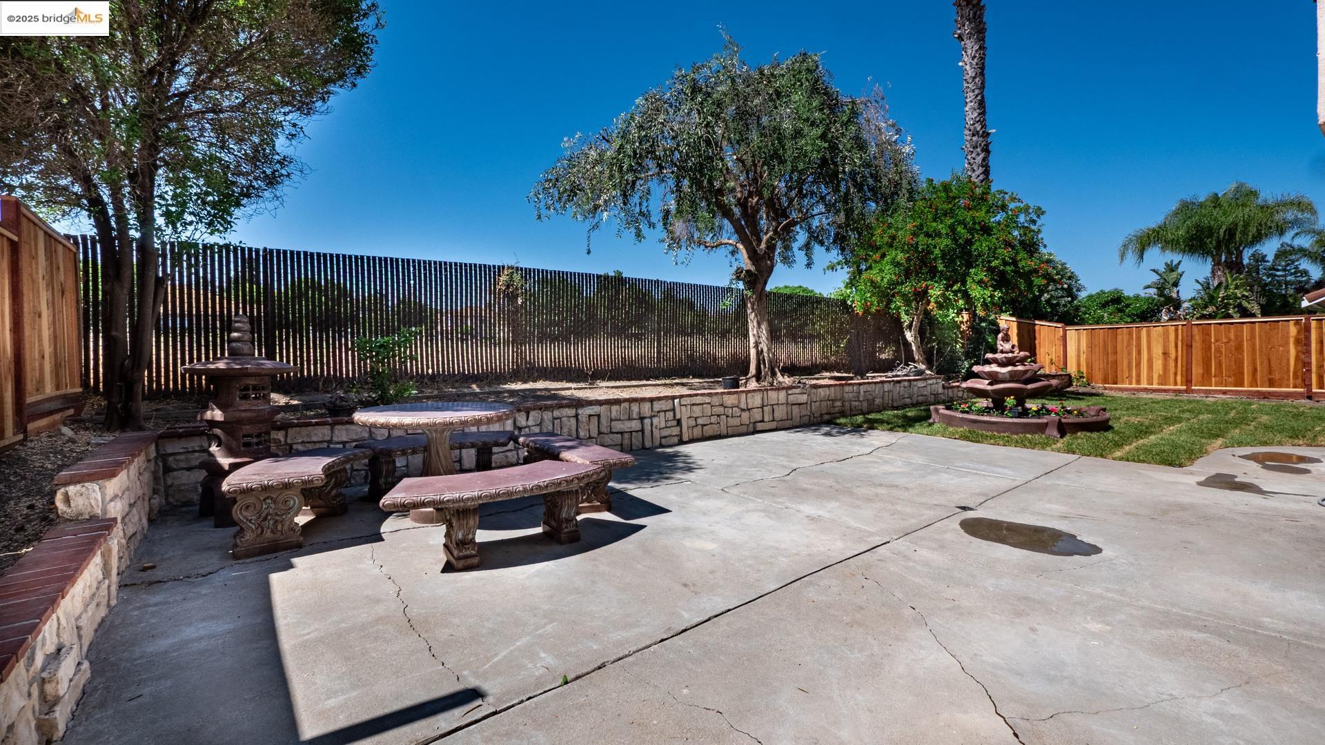 Detail Gallery Image 27 of 37 For 632 Burwood Way, Antioch,  CA 94509 - 4 Beds | 3 Baths
