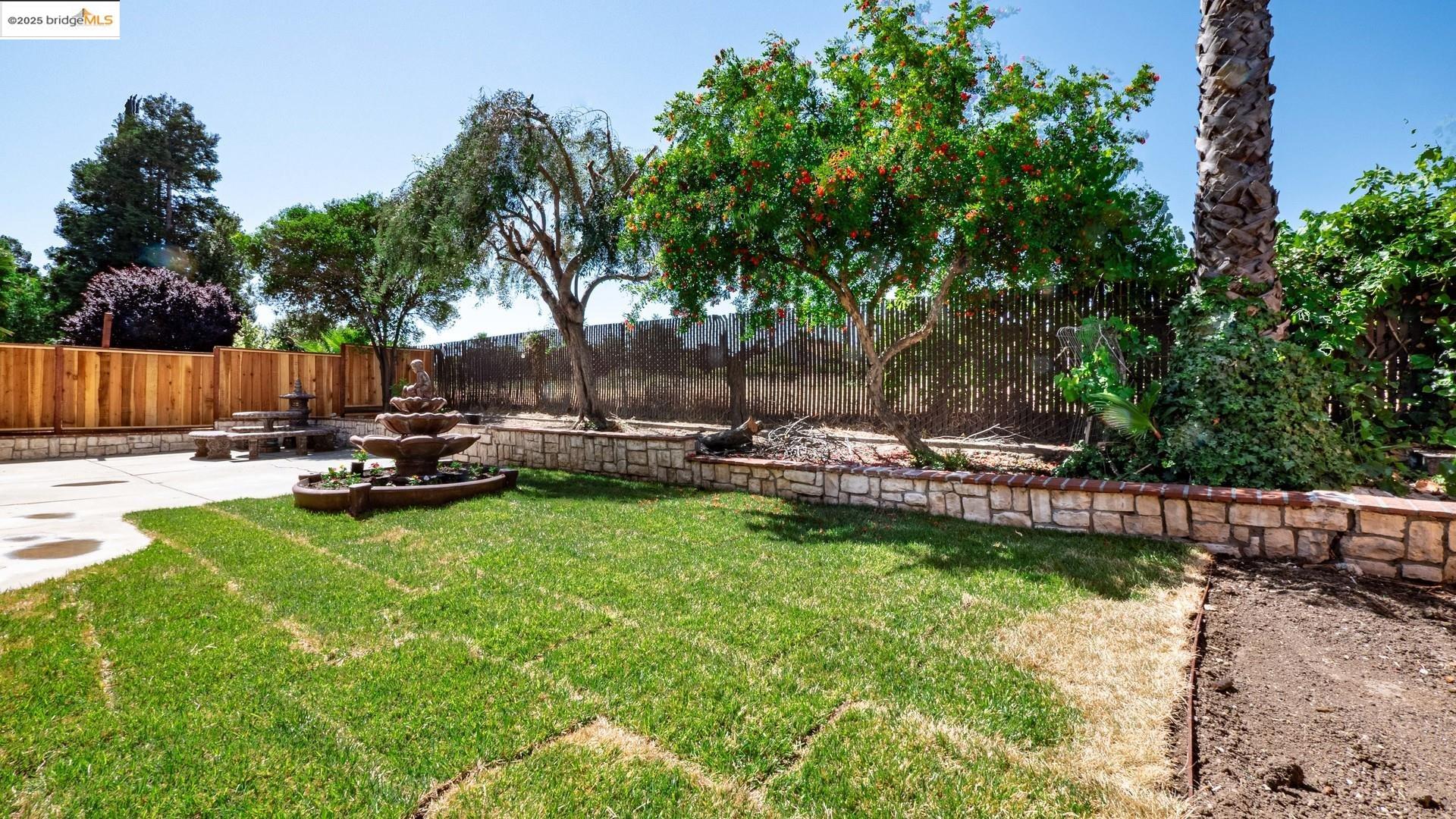 Detail Gallery Image 28 of 37 For 632 Burwood Way, Antioch,  CA 94509 - 4 Beds | 3 Baths