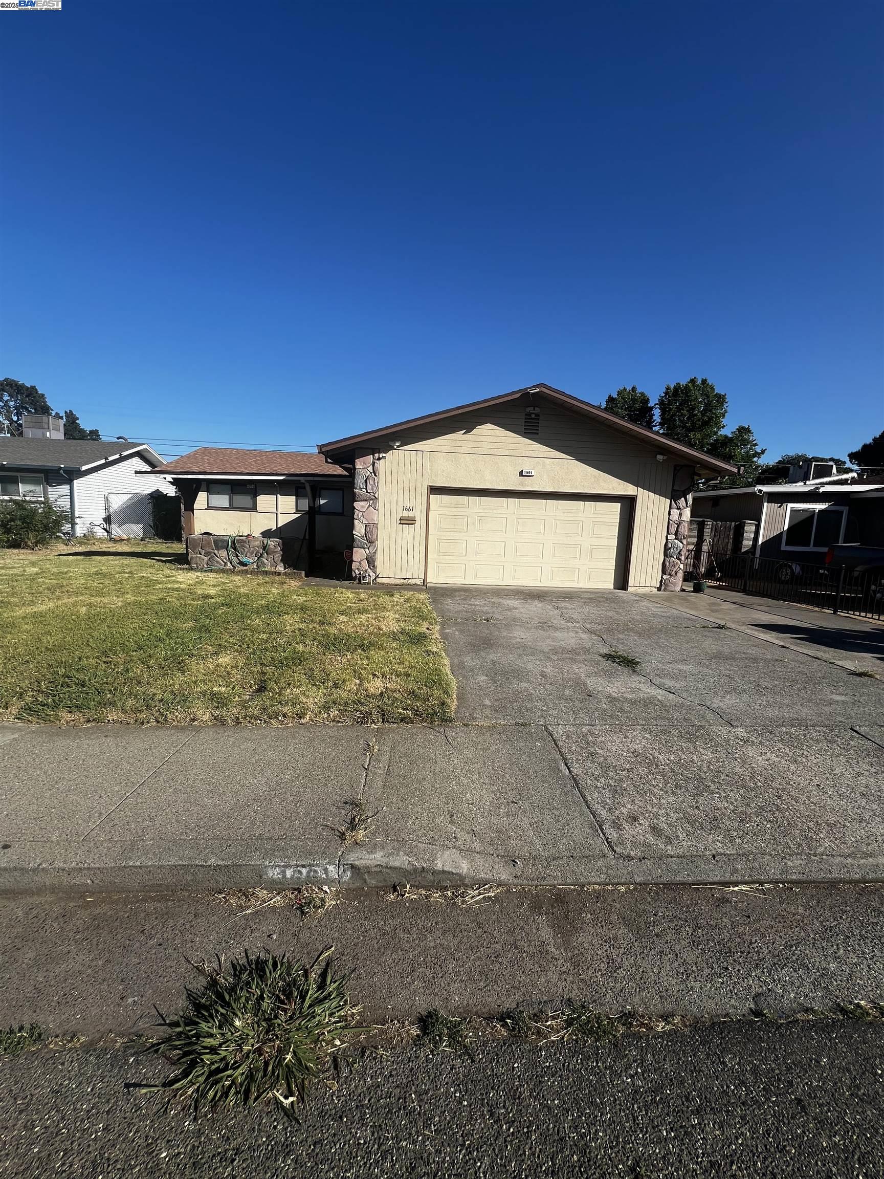 Detail Gallery Image 1 of 60 For 1661 Minnesota St, Fairfield,  CA 94533 - 3 Beds | 2 Baths