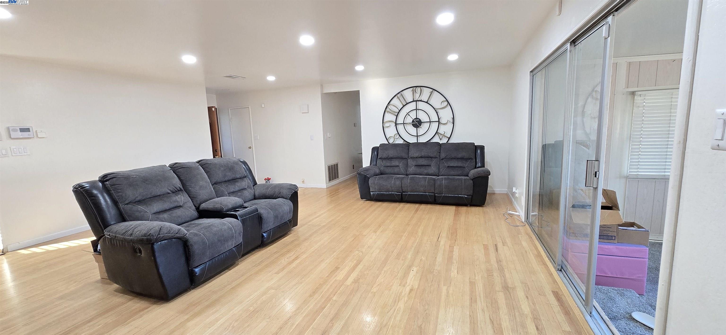 Detail Gallery Image 15 of 60 For 1661 Minnesota St, Fairfield,  CA 94533 - 3 Beds | 2 Baths