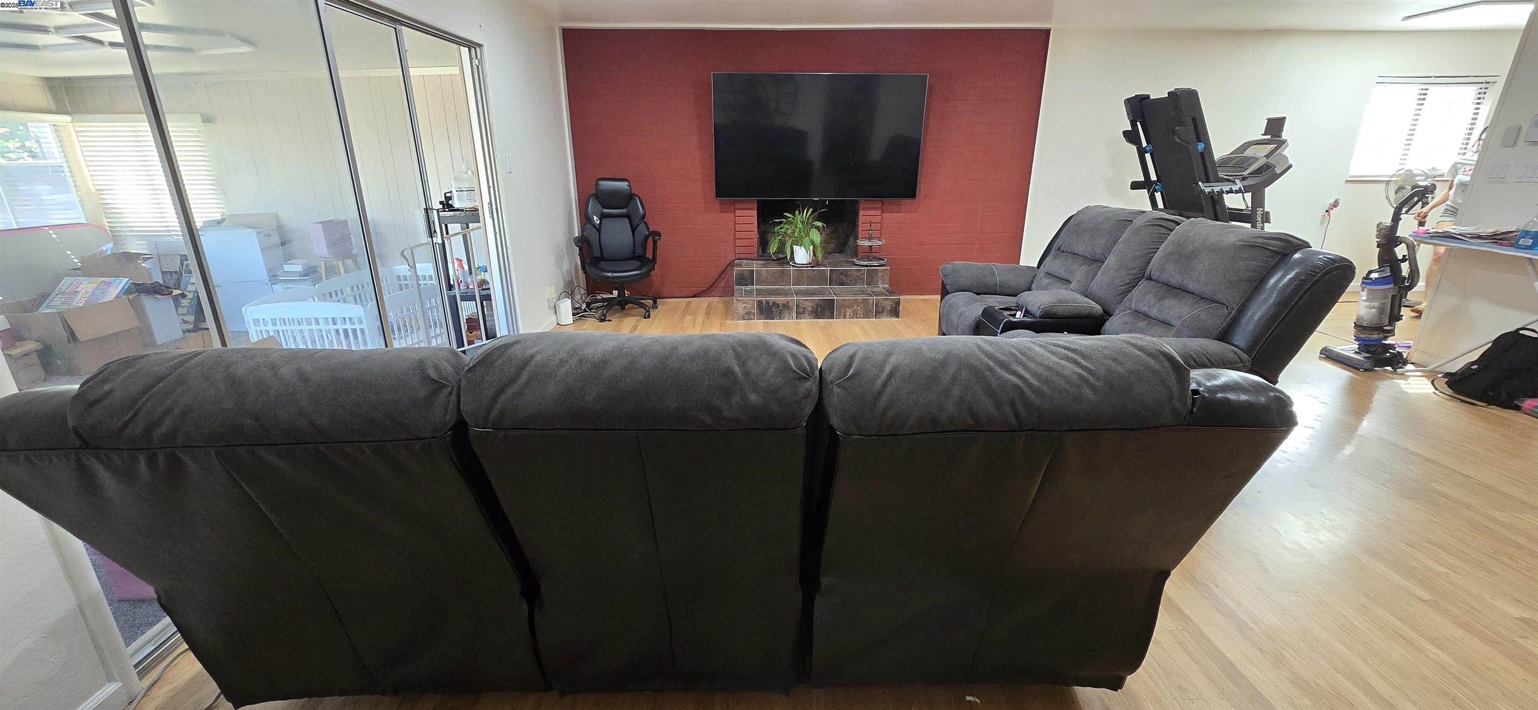 Detail Gallery Image 8 of 60 For 1661 Minnesota St, Fairfield,  CA 94533 - 3 Beds | 2 Baths