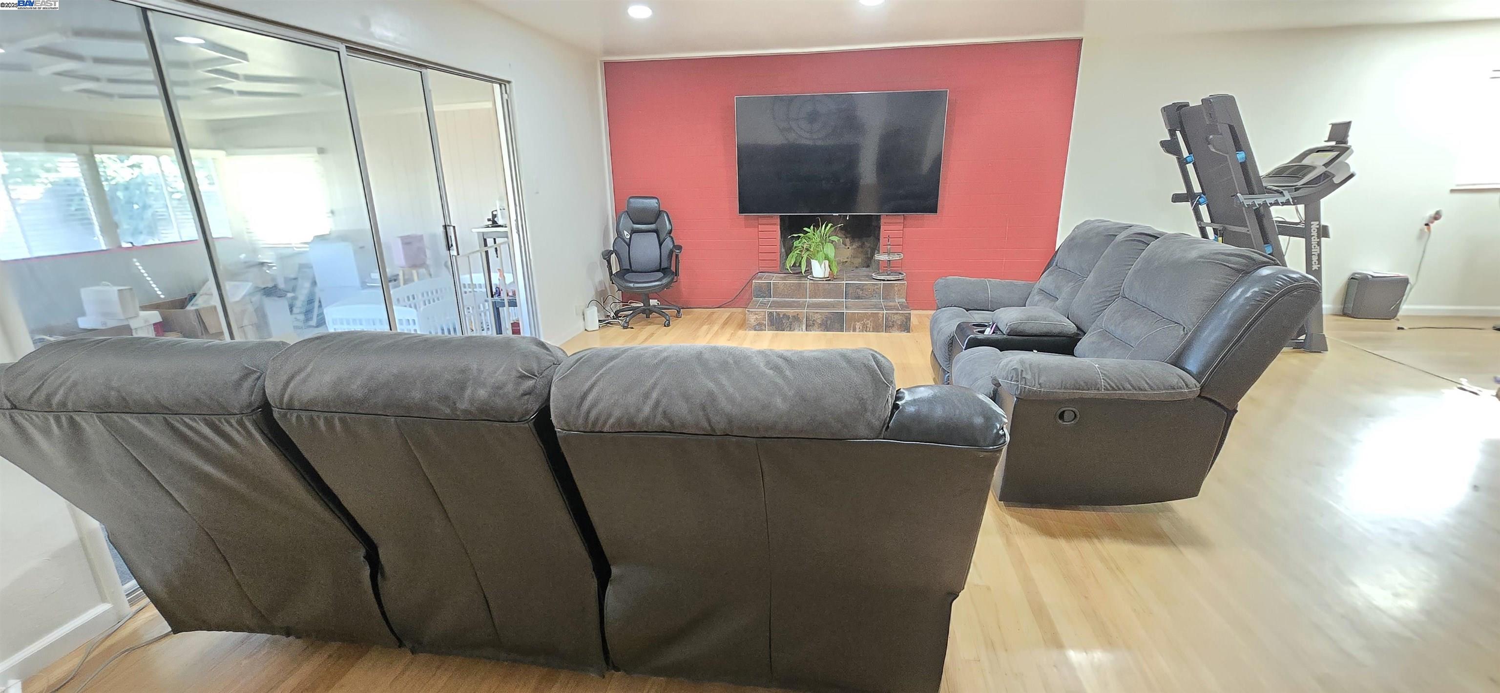Detail Gallery Image 9 of 60 For 1661 Minnesota St, Fairfield,  CA 94533 - 3 Beds | 2 Baths