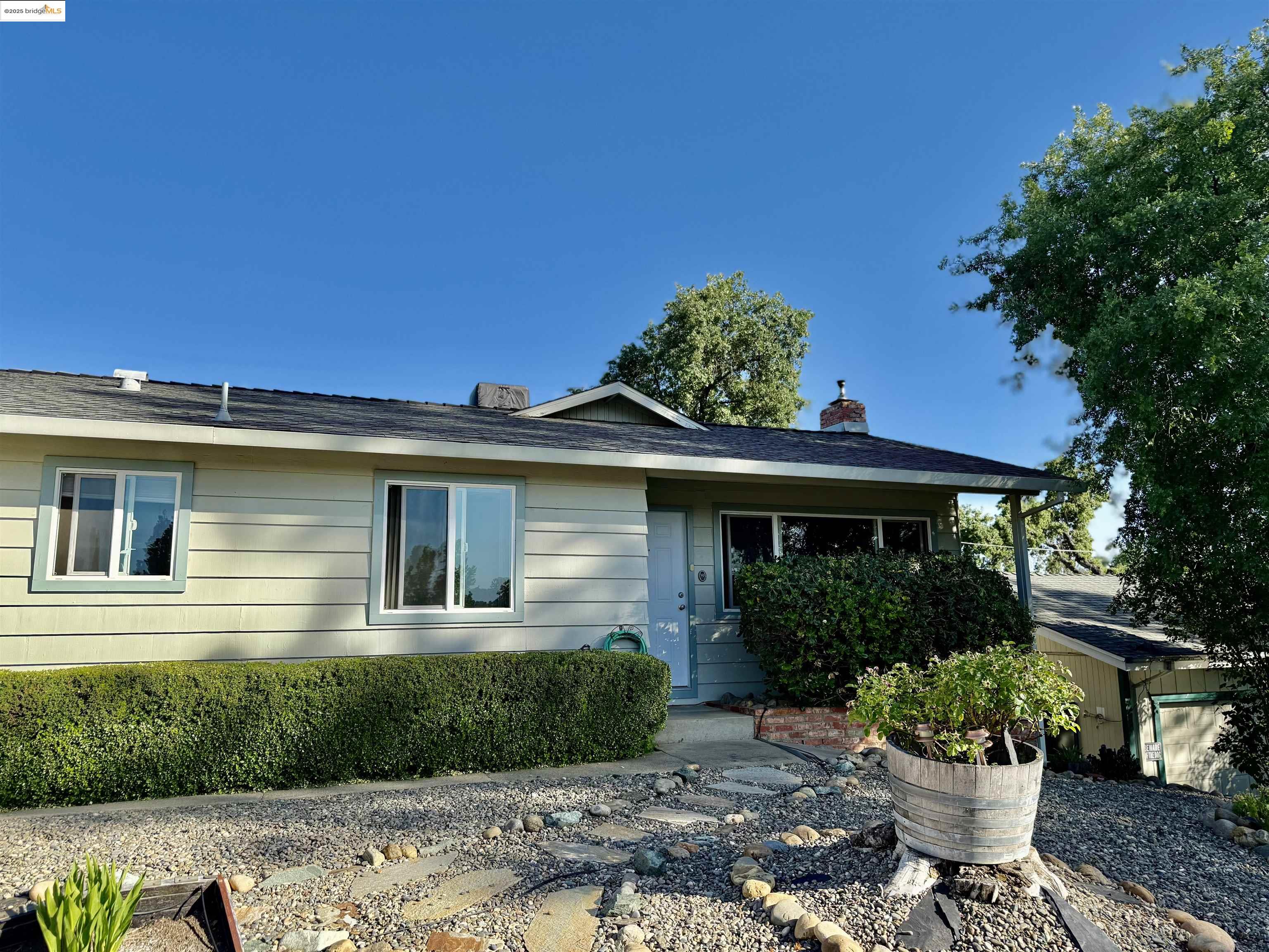 Detail Gallery Image 2 of 44 For 10589 Jim Brady Rd, Jamestown,  CA 95327 - 3 Beds | 2 Baths
