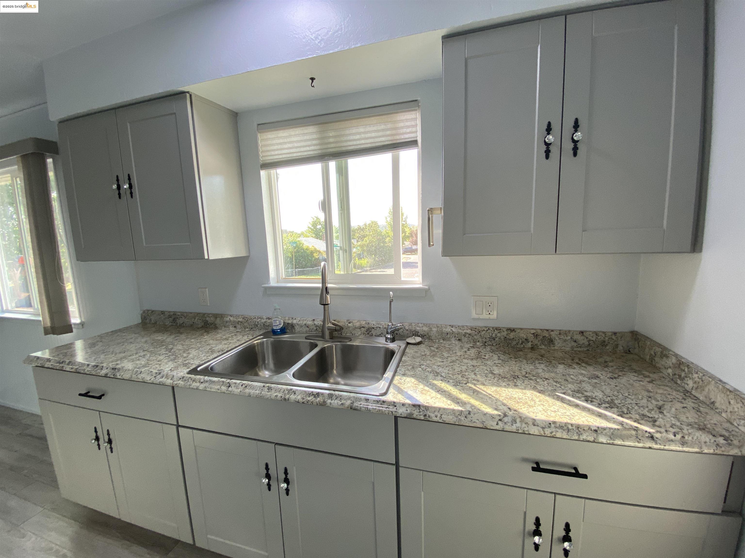 Detail Gallery Image 14 of 44 For 10589 Jim Brady Rd, Jamestown,  CA 95327 - 3 Beds | 2 Baths