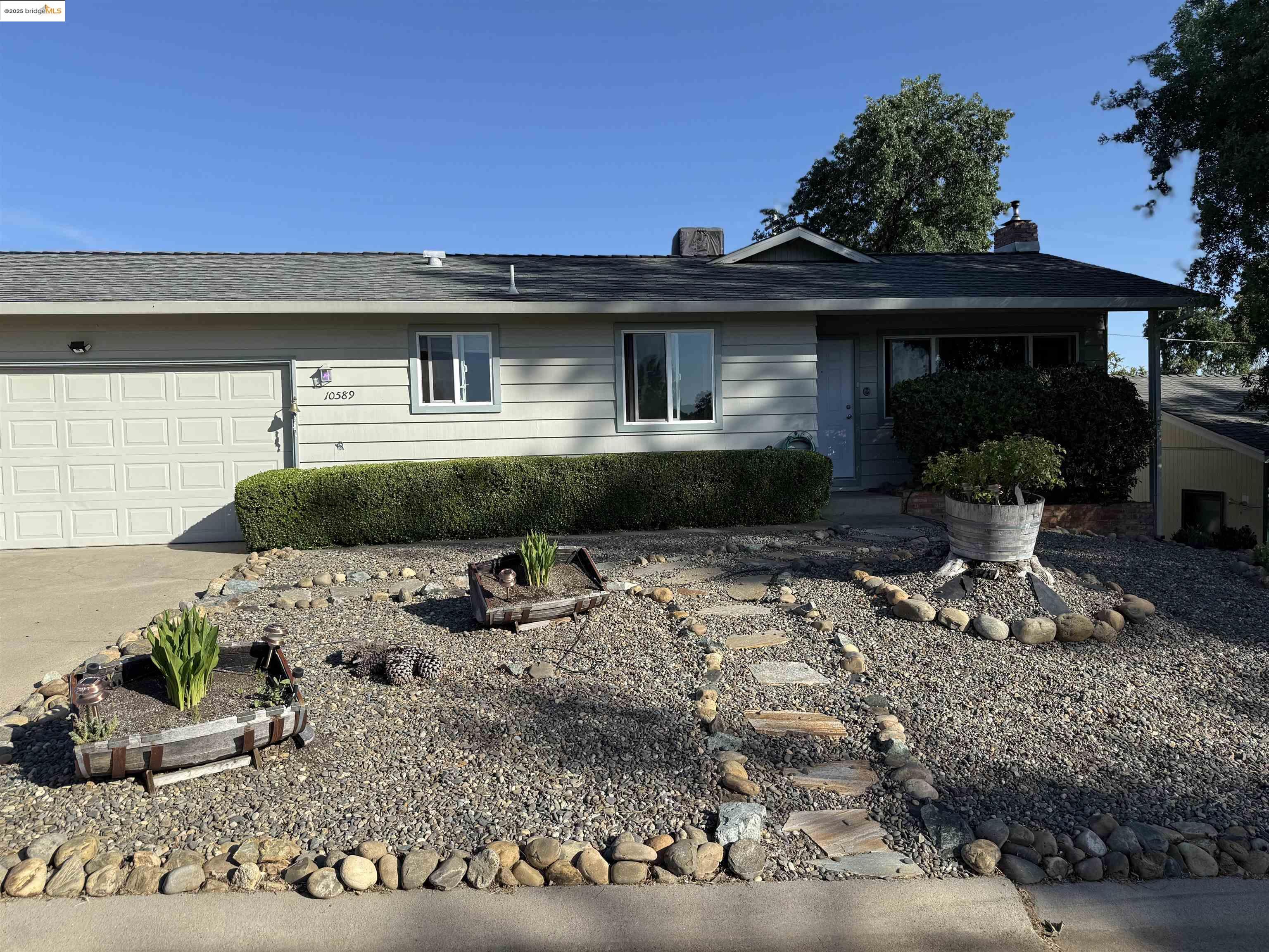 Detail Gallery Image 4 of 44 For 10589 Jim Brady Rd, Jamestown,  CA 95327 - 3 Beds | 2 Baths