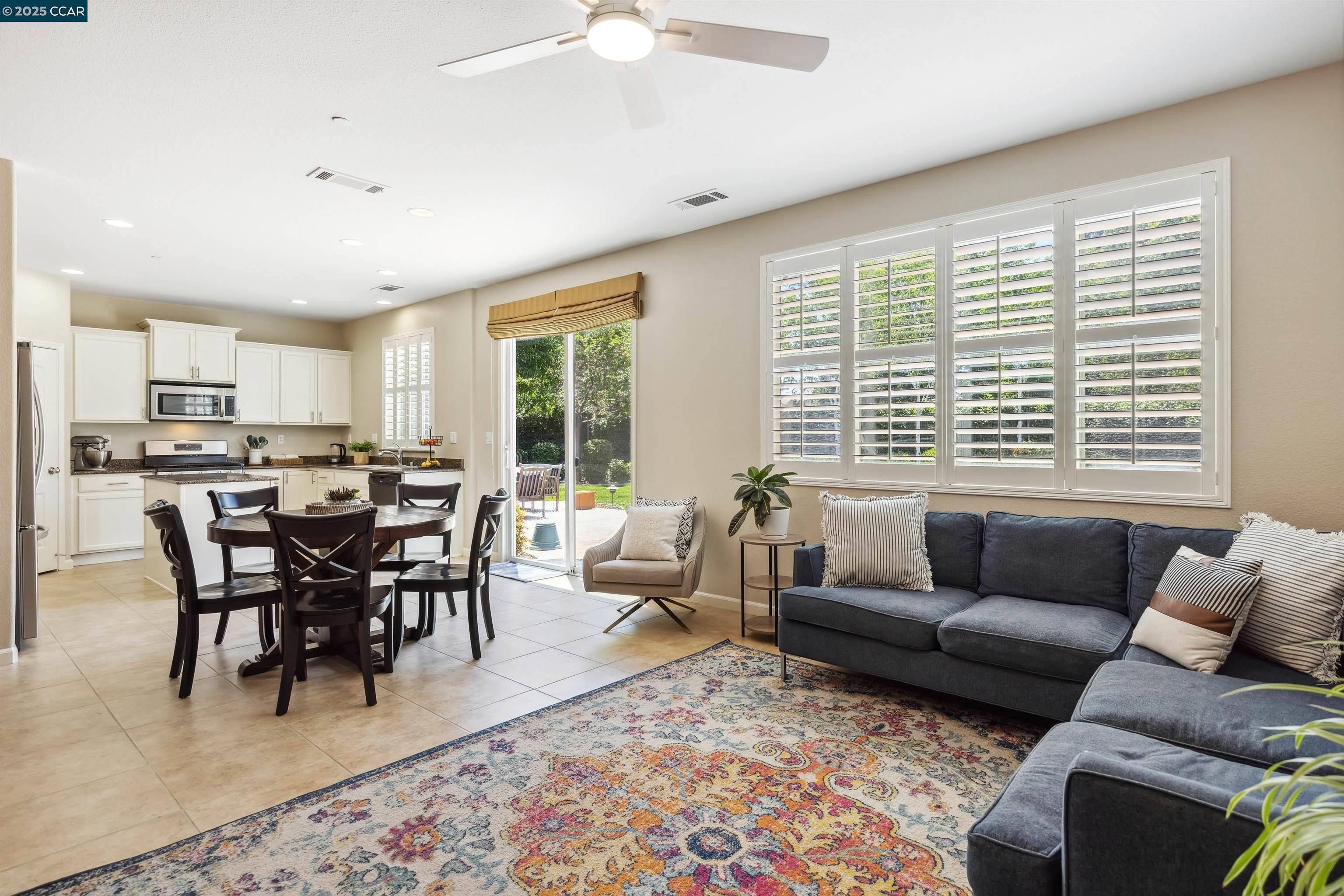 Detail Gallery Image 11 of 50 For 41 Mandrake Ct, Oakley,  CA 94561 - 5 Beds | 3 Baths