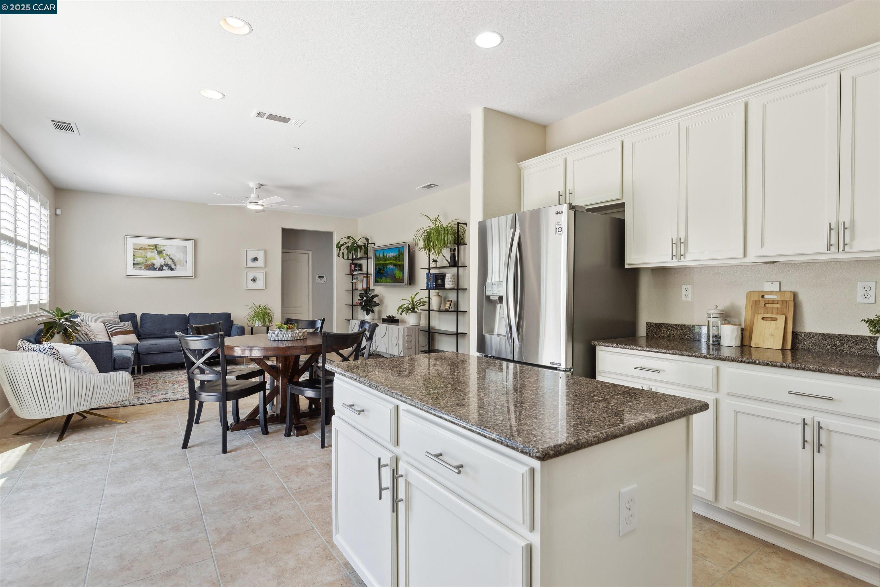 Detail Gallery Image 17 of 50 For 41 Mandrake Ct, Oakley,  CA 94561 - 5 Beds | 3 Baths