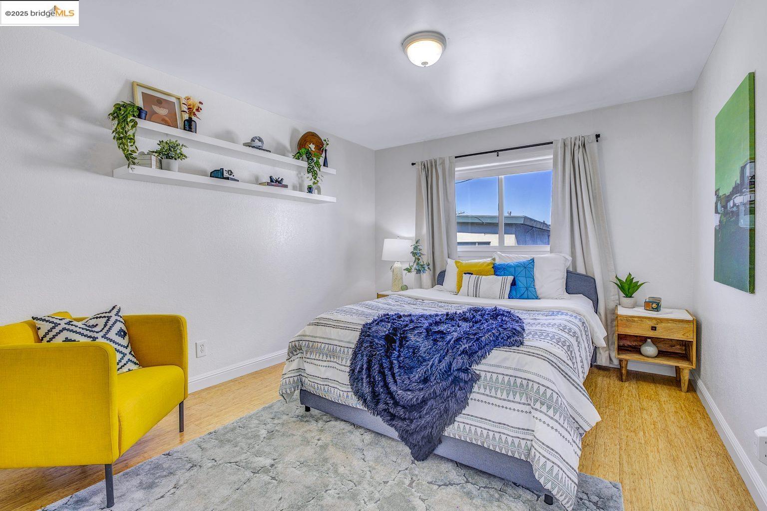 Detail Gallery Image 13 of 26 For 2327 10th St #4,  Berkeley,  CA 94710 - 2 Beds | 1 Baths