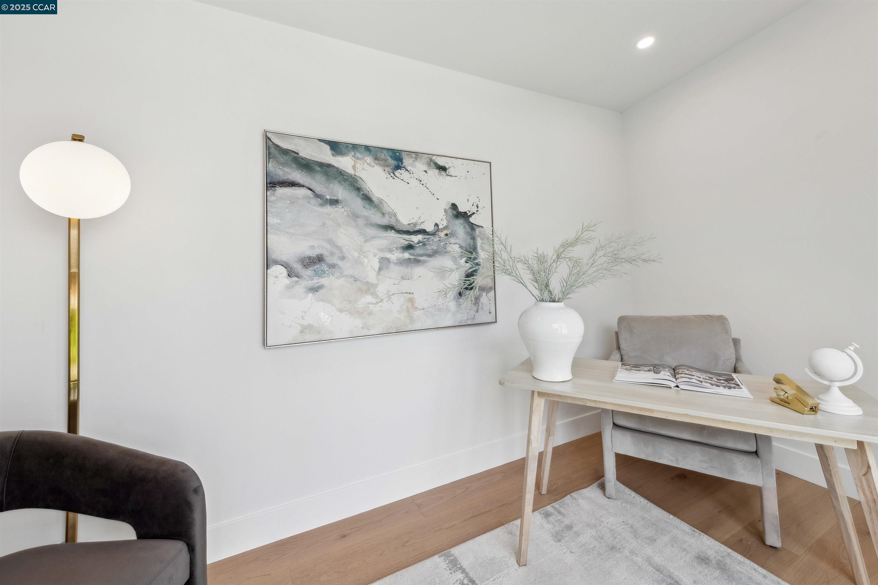 Detail Gallery Image 36 of 44 For 1054 Masonic Ave., Albany,  CA 94706 - 2 Beds | 2 Baths