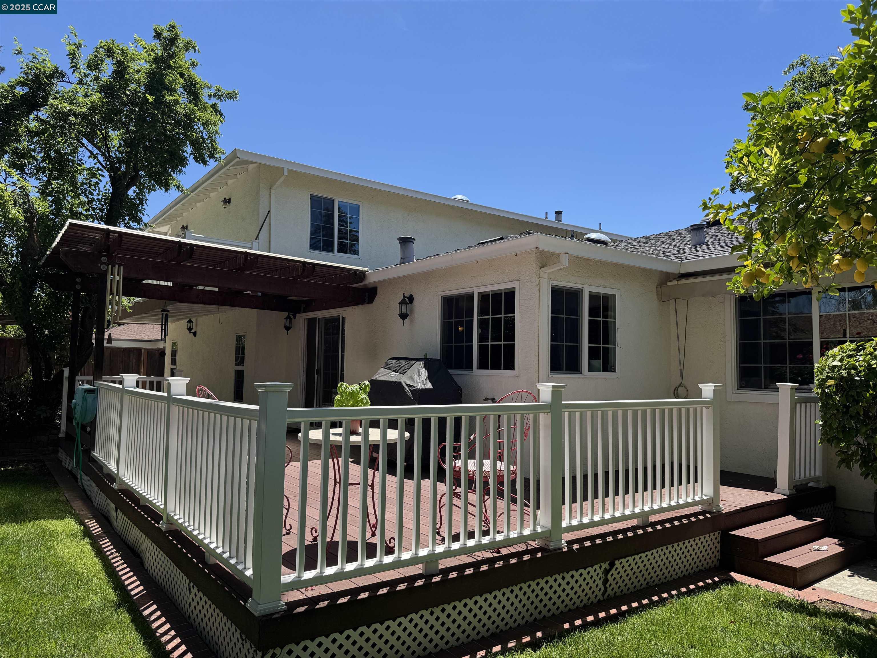 Detail Gallery Image 42 of 59 For 898 Luxury Dr, Concord,  CA 94518 - 4 Beds | 2/1 Baths