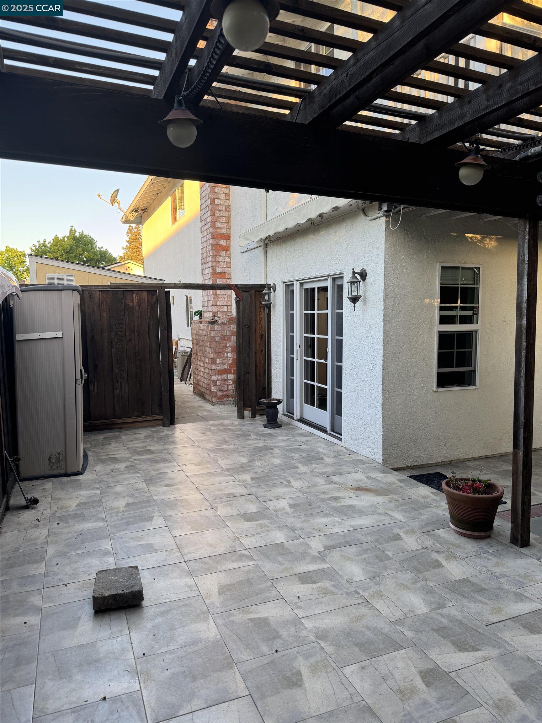 Detail Gallery Image 50 of 59 For 898 Luxury Dr, Concord,  CA 94518 - 4 Beds | 2/1 Baths