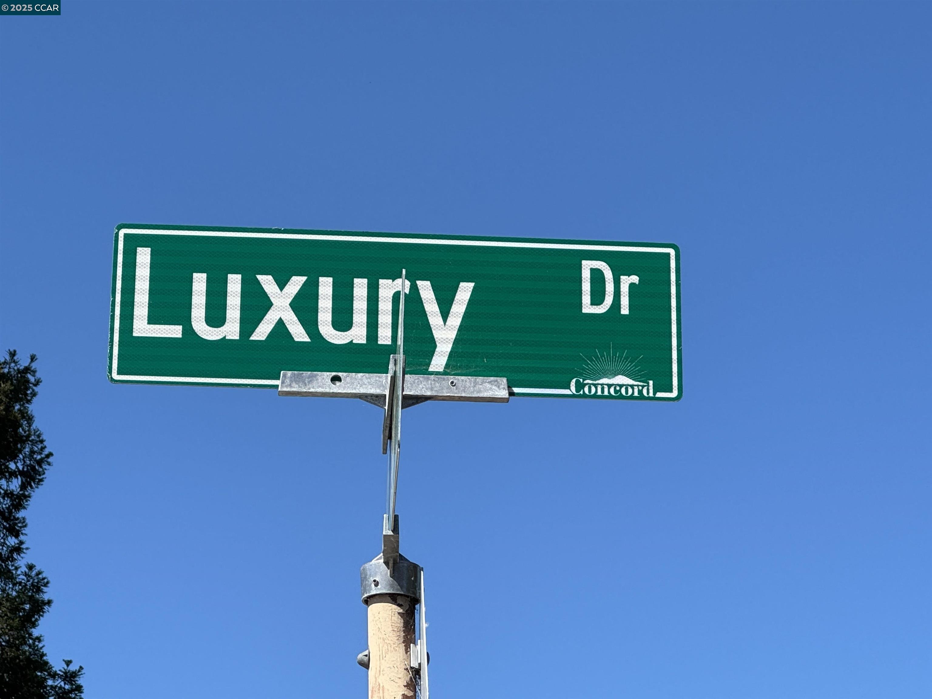Detail Gallery Image 59 of 59 For 898 Luxury Dr, Concord,  CA 94518 - 4 Beds | 2/1 Baths