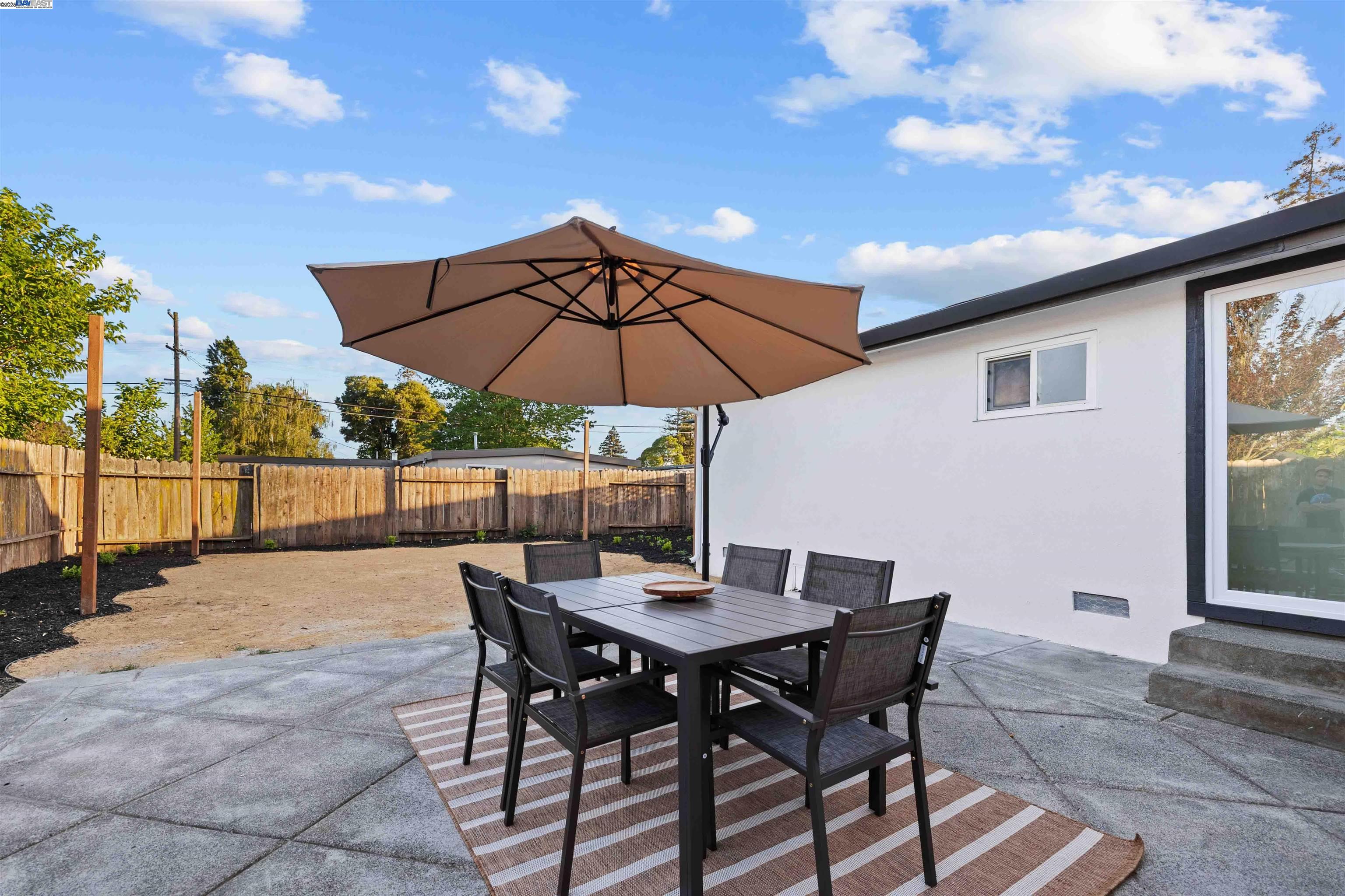 Detail Gallery Image 18 of 22 For 2307 Arthur St, Napa,  CA 94559 - 3 Beds | 1/1 Baths