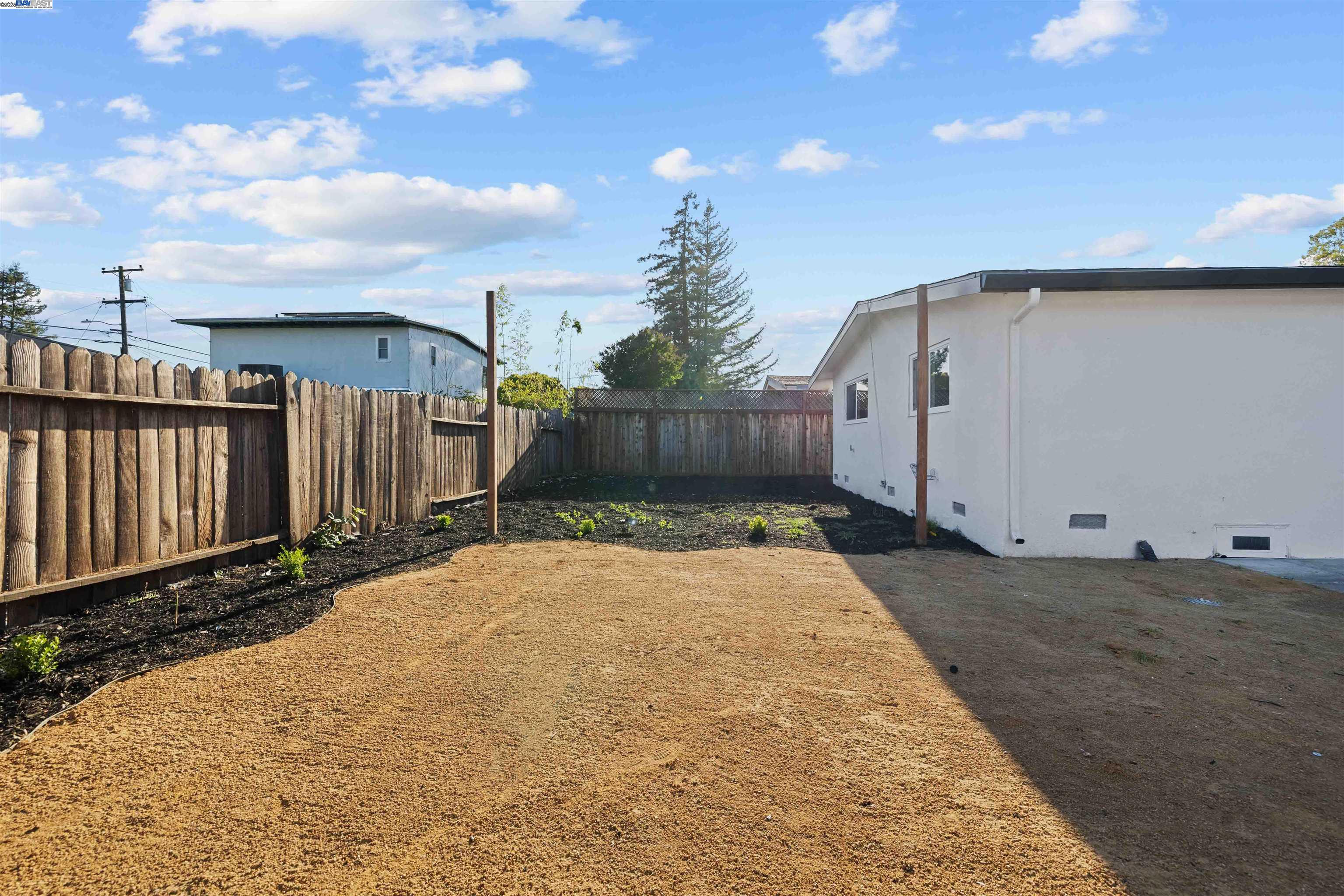 Detail Gallery Image 20 of 22 For 2307 Arthur St, Napa,  CA 94559 - 3 Beds | 1/1 Baths