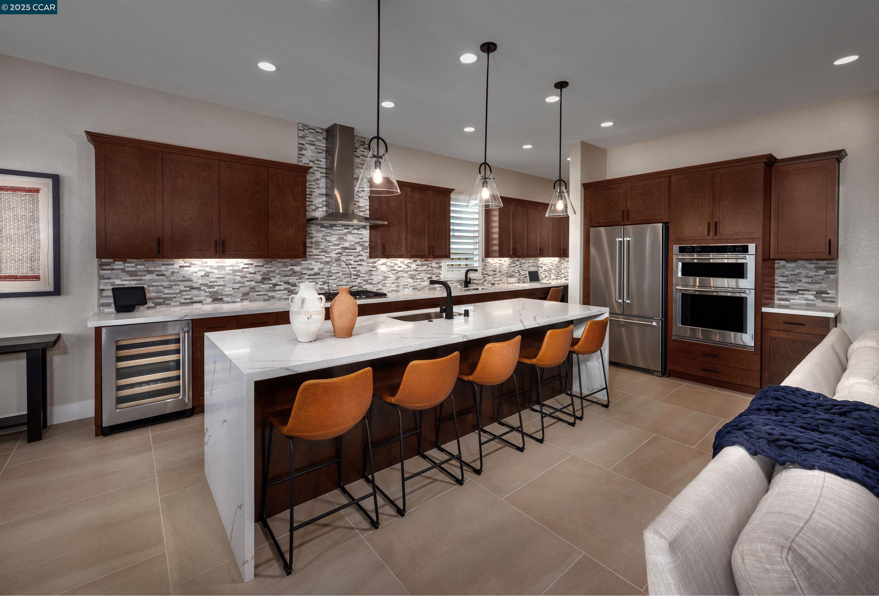 Detail Gallery Image 4 of 16 For 16141 Purdy Ct, Lathrop,  CA 95330 - 3 Beds | 2/1 Baths