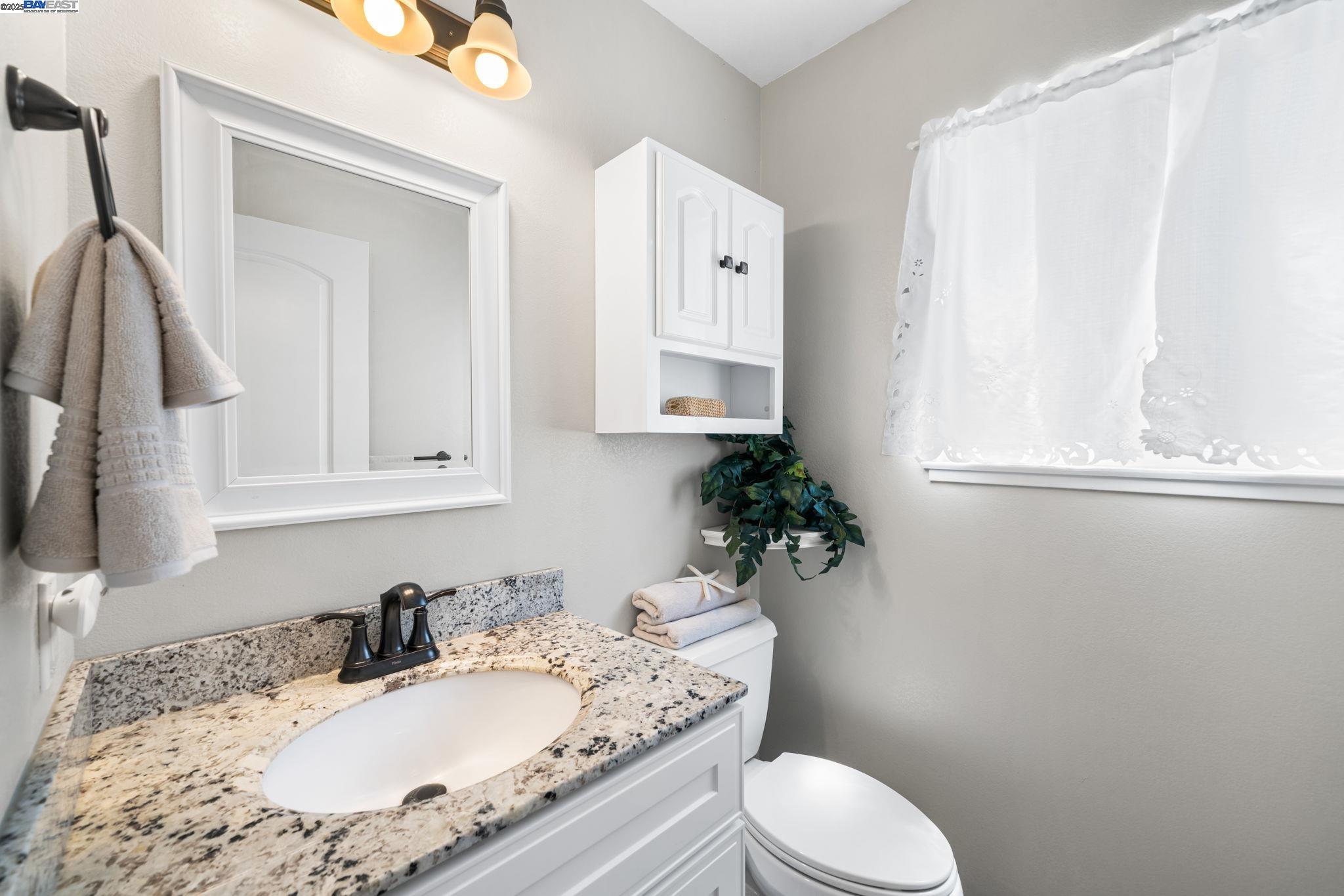 Detail Gallery Image 30 of 52 For 868 Madeira Dr, Pleasanton,  CA 94566 - 4 Beds | 2/1 Baths