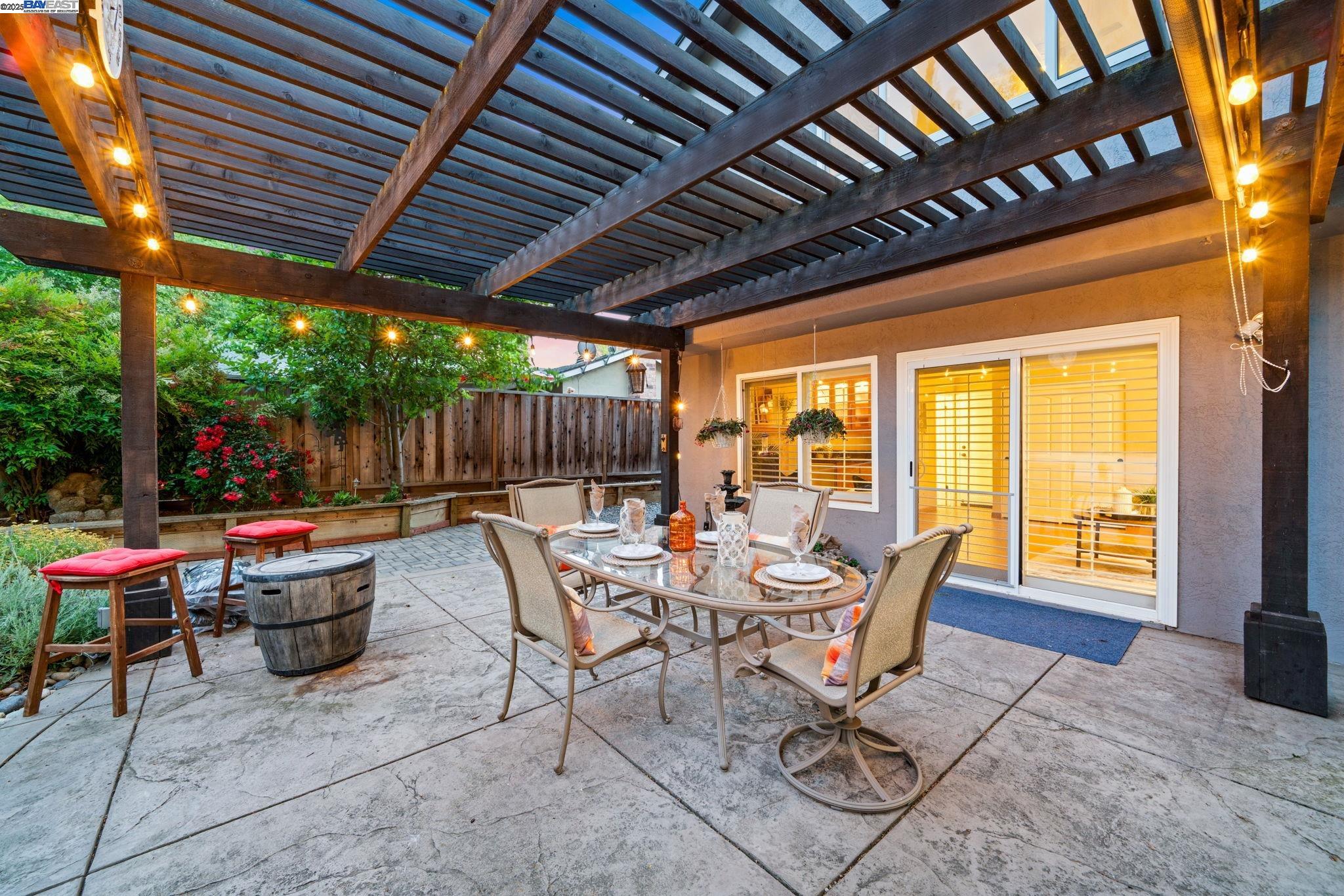 Detail Gallery Image 36 of 52 For 868 Madeira Dr, Pleasanton,  CA 94566 - 4 Beds | 2/1 Baths