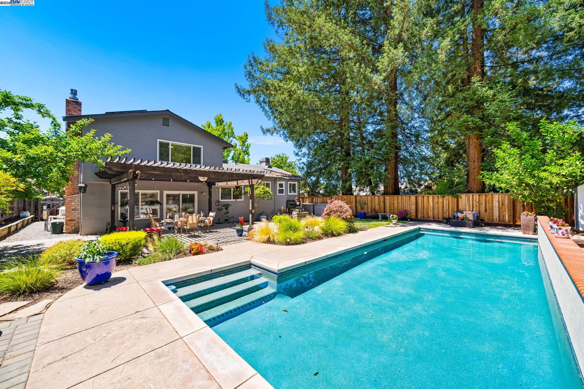 Detail Gallery Image 44 of 52 For 868 Madeira Dr, Pleasanton,  CA 94566 - 4 Beds | 2/1 Baths