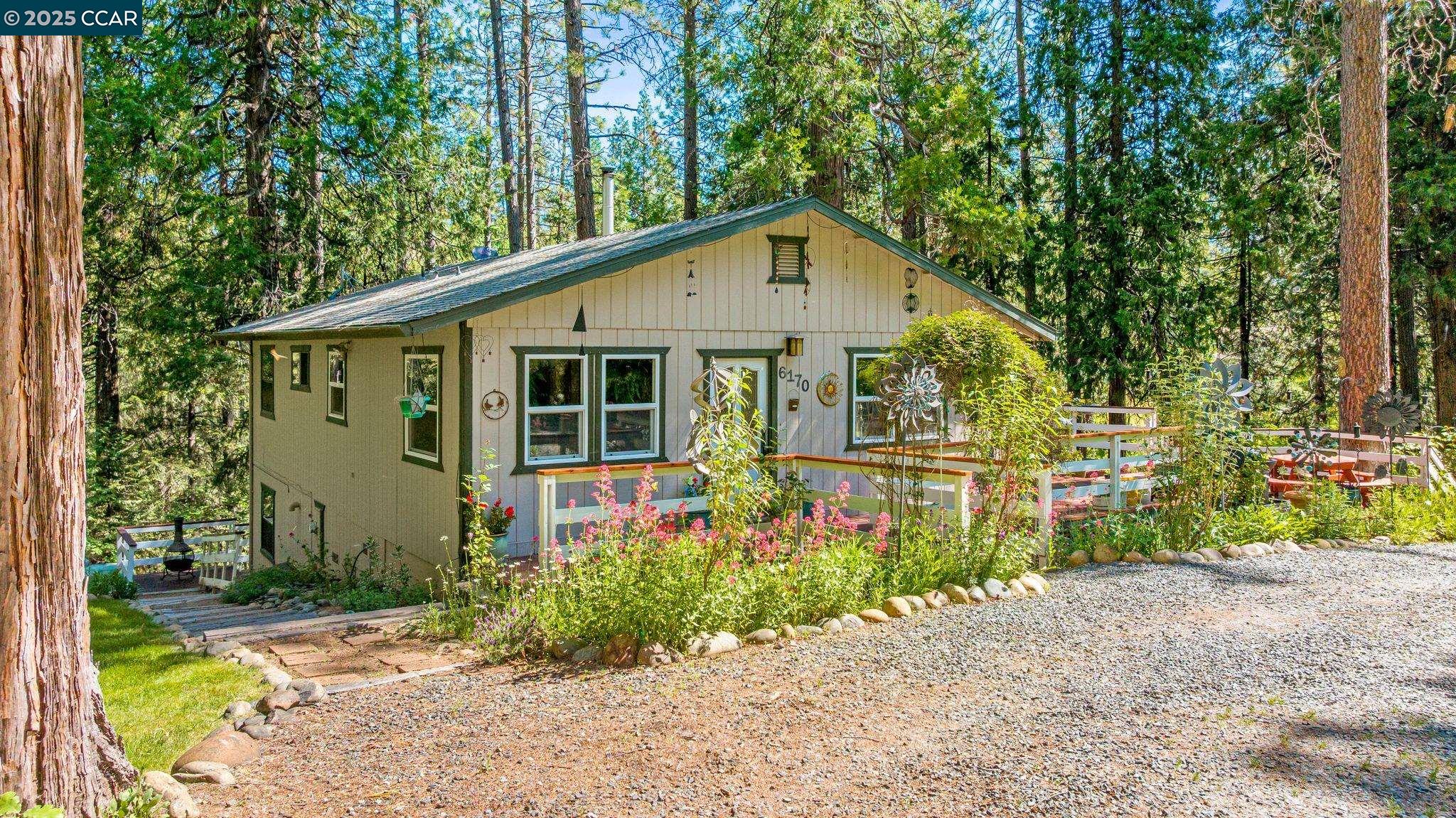 Detail Gallery Image 1 of 53 For 6170 Dog Town Rd, Somerset,  CA 95684 - 3 Beds | 2 Baths
