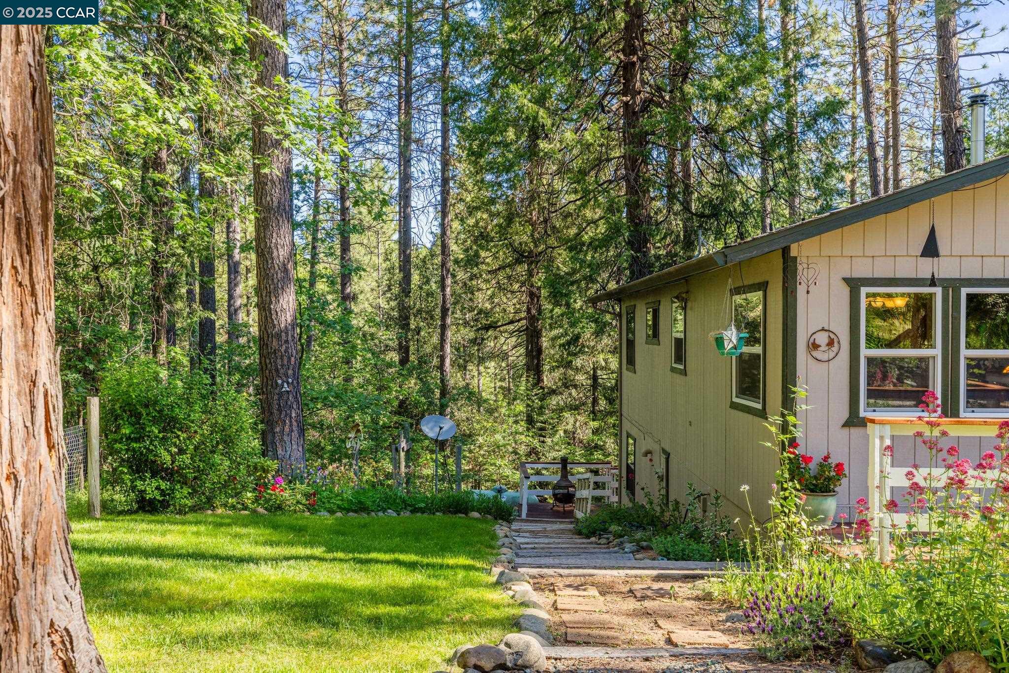 Detail Gallery Image 20 of 53 For 6170 Dog Town Rd, Somerset,  CA 95684 - 3 Beds | 2 Baths