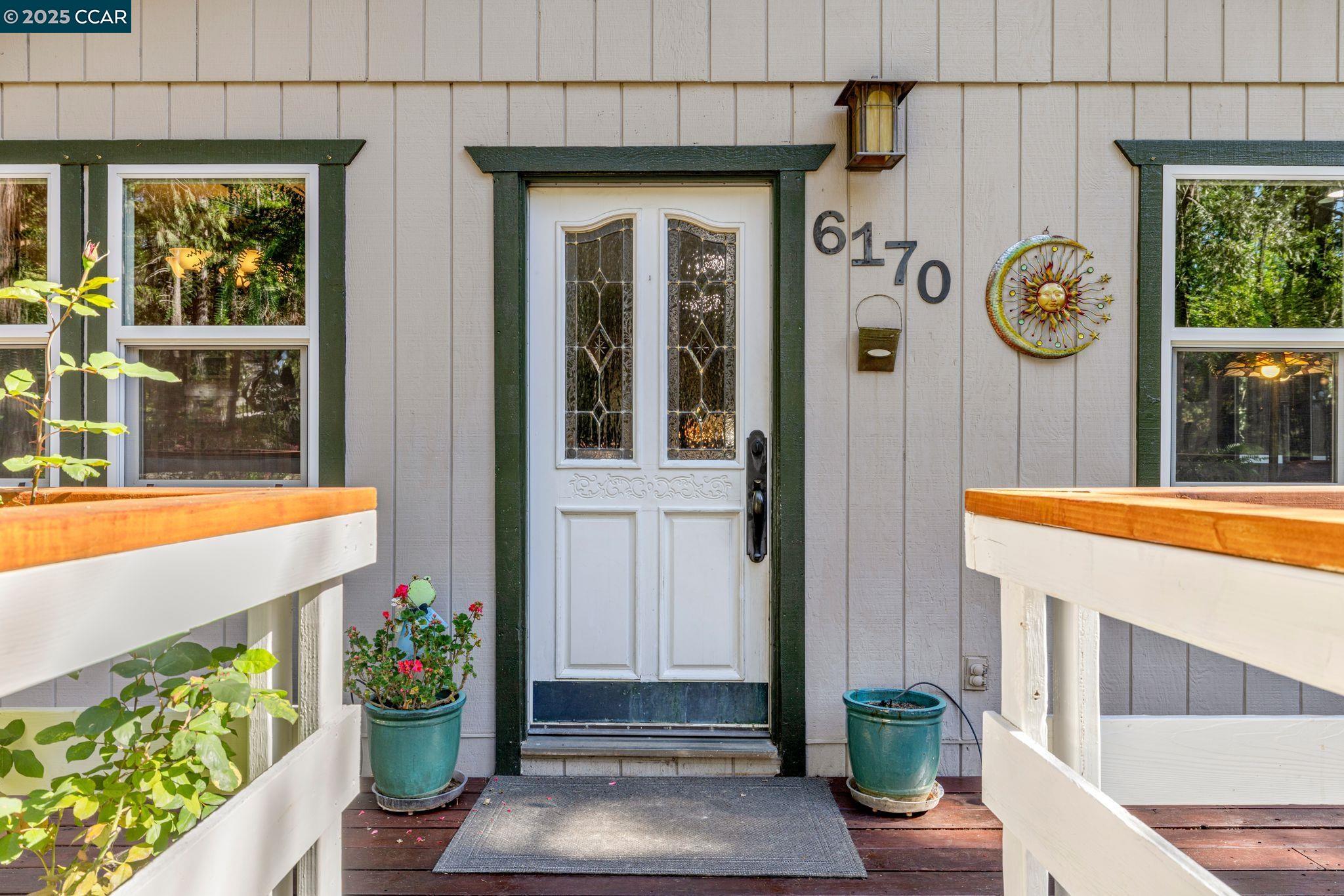 Detail Gallery Image 4 of 53 For 6170 Dog Town Rd, Somerset,  CA 95684 - 3 Beds | 2 Baths