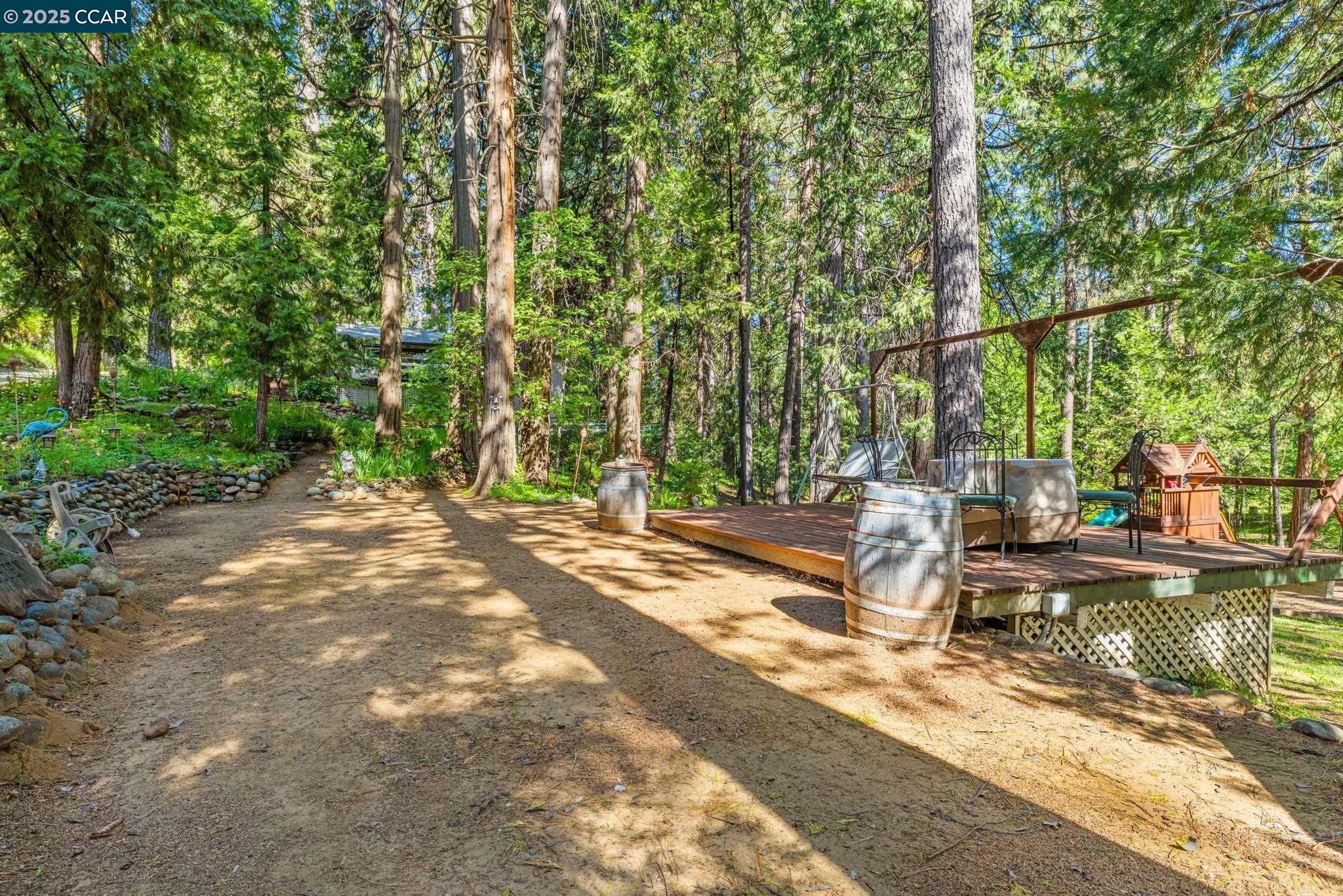 Detail Gallery Image 43 of 53 For 6170 Dog Town Rd, Somerset,  CA 95684 - 3 Beds | 2 Baths