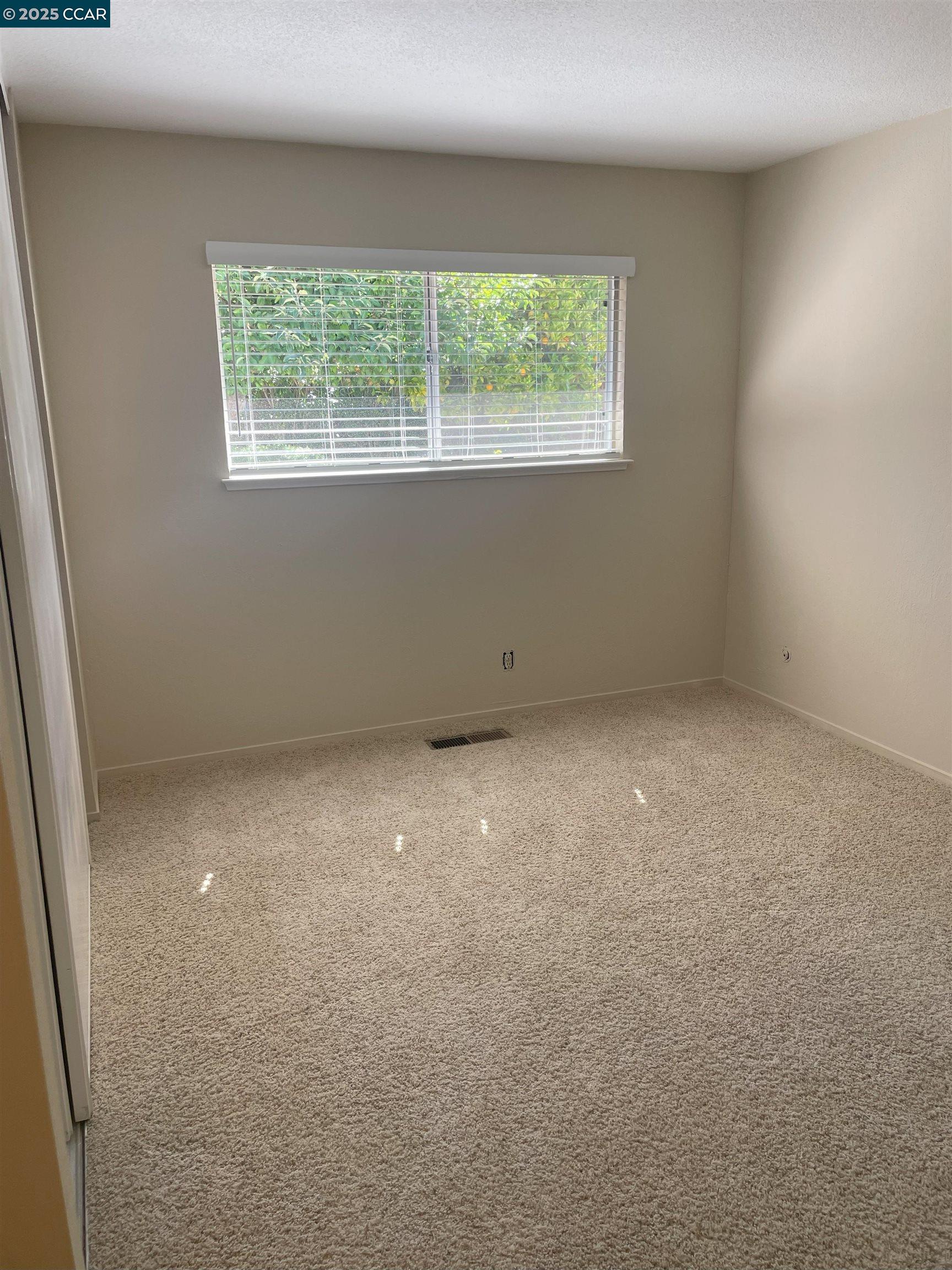 Detail Gallery Image 13 of 18 For , Walnut Creek,  CA 94596-6247 - 3 Beds | 2 Baths