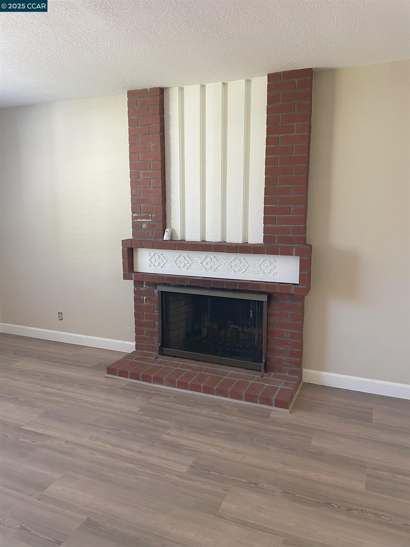 Detail Gallery Image 5 of 18 For , Walnut Creek,  CA 94596-6247 - 3 Beds | 2 Baths