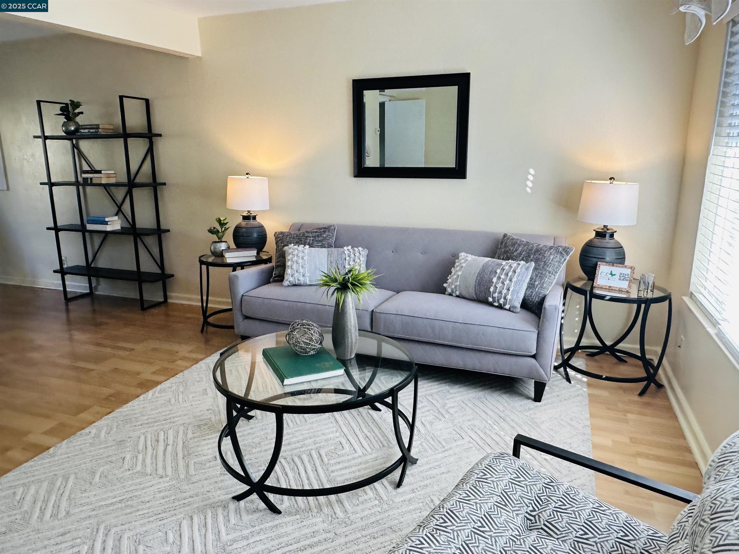 MLS: 41098586 Condo For Sale