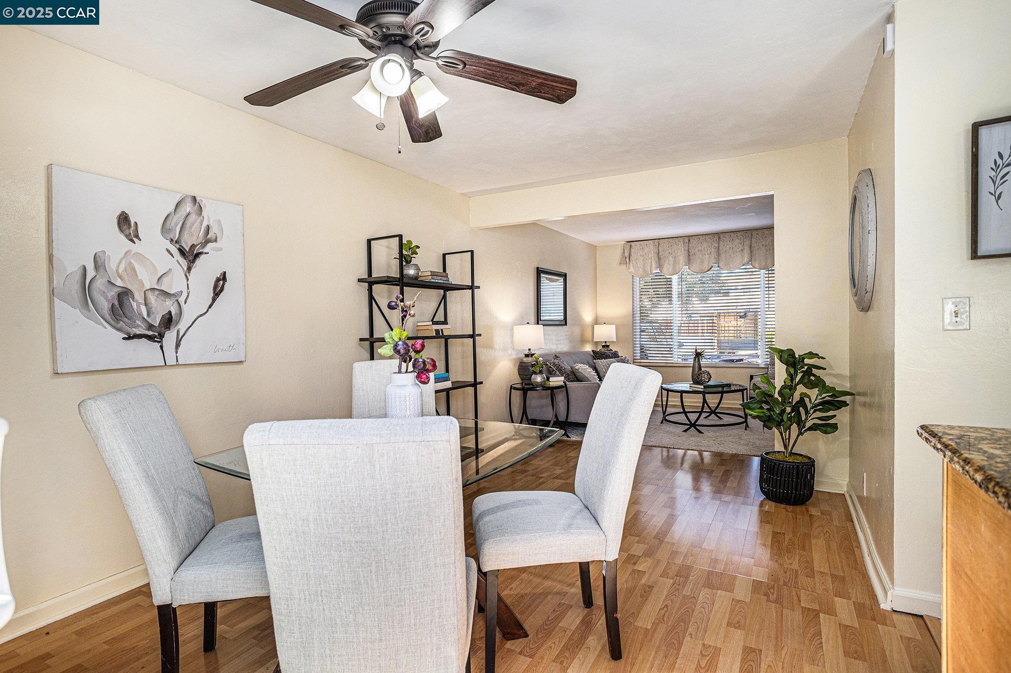 Photo #4: 41098586 Listing 
