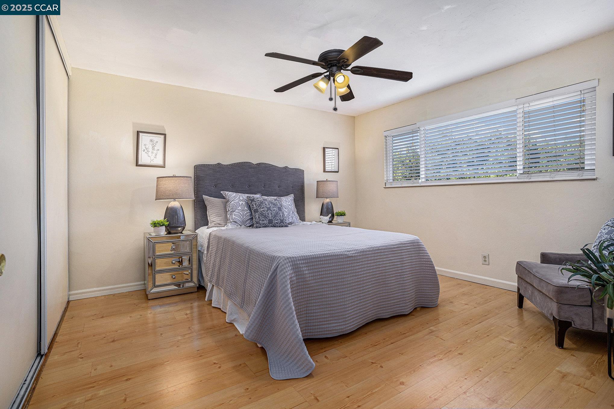 Photo #6: 41098586 Listing 