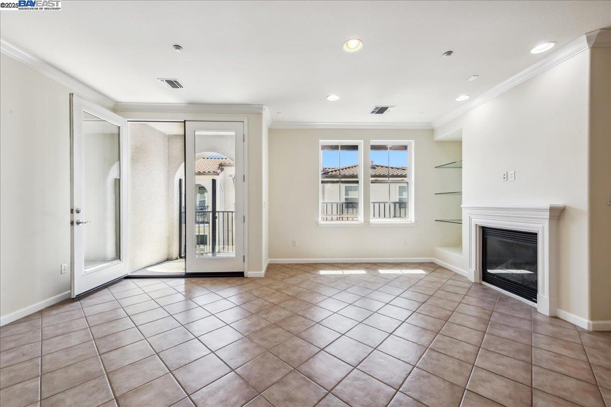 Detail Gallery Image 15 of 46 For 3465 Dublin Blvd. #420,  Dublin,  CA 94568 - 2 Beds | 2/1 Baths
