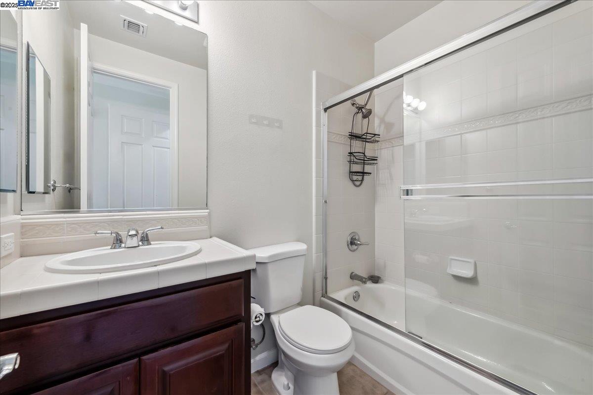 Detail Gallery Image 24 of 46 For 3465 Dublin Blvd. #420,  Dublin,  CA 94568 - 2 Beds | 2/1 Baths