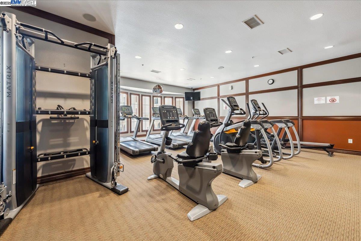 Detail Gallery Image 34 of 46 For 3465 Dublin Blvd. #420,  Dublin,  CA 94568 - 2 Beds | 2/1 Baths