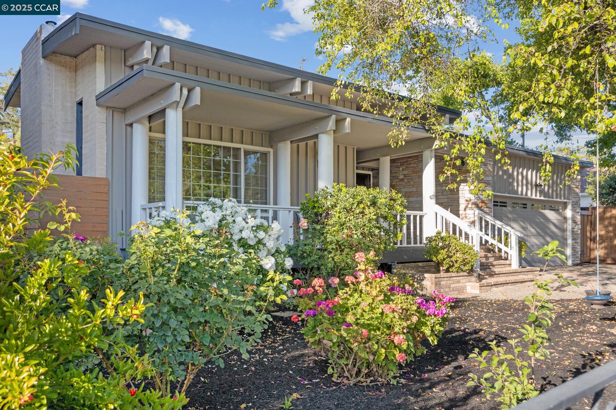 Detail Gallery Image 2 of 60 For 5131 La Honda Rd, El Sobrante,  CA 94803 - 3 Beds | 2 Baths