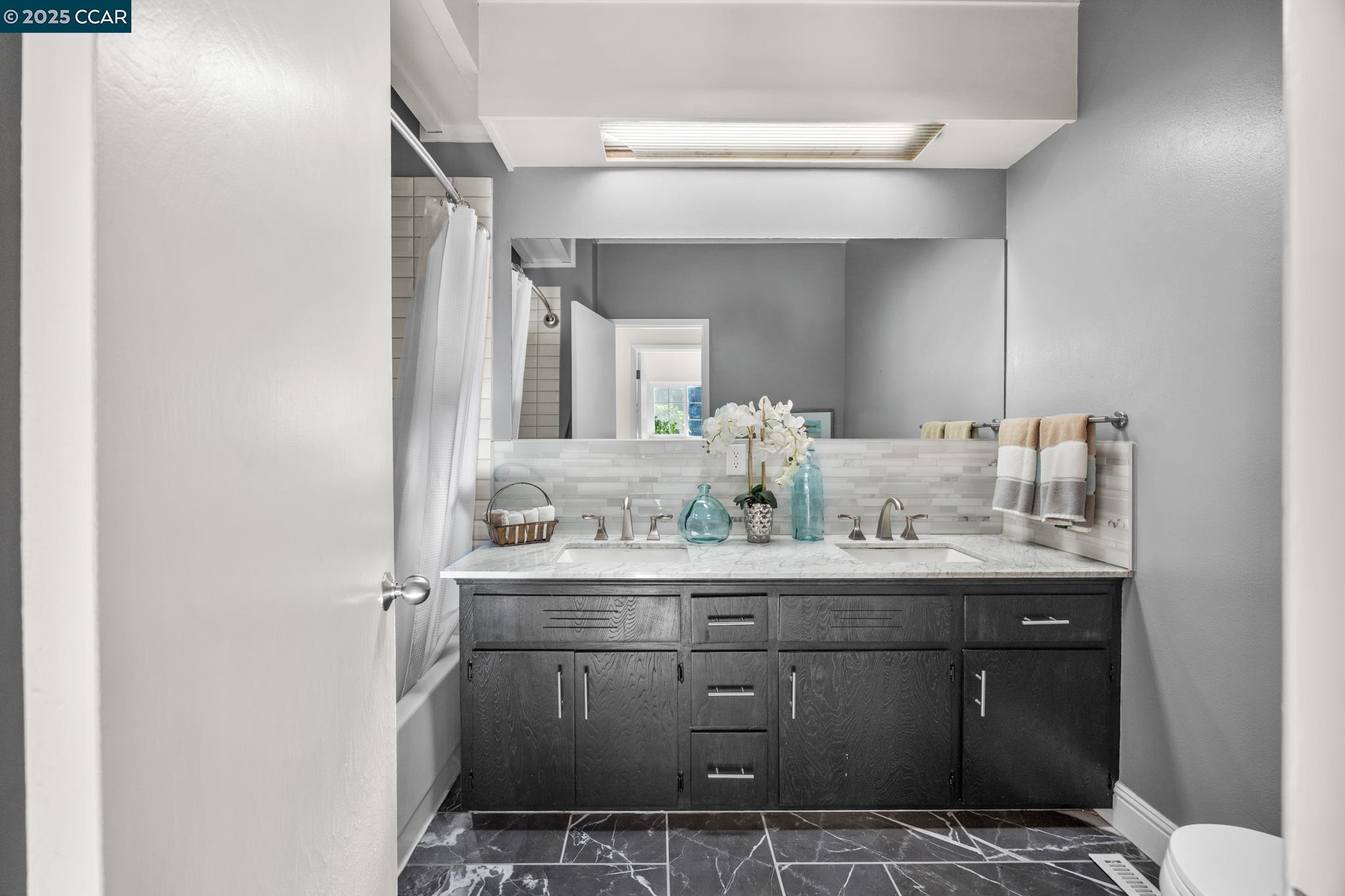 Detail Gallery Image 22 of 60 For 5131 La Honda Rd, El Sobrante,  CA 94803 - 3 Beds | 2 Baths