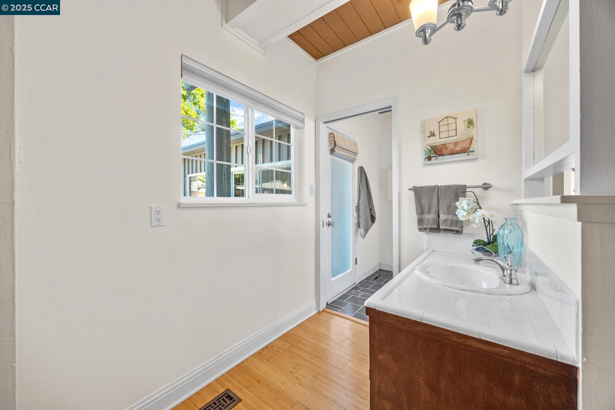 Detail Gallery Image 29 of 60 For 5131 La Honda Rd, El Sobrante,  CA 94803 - 3 Beds | 2 Baths